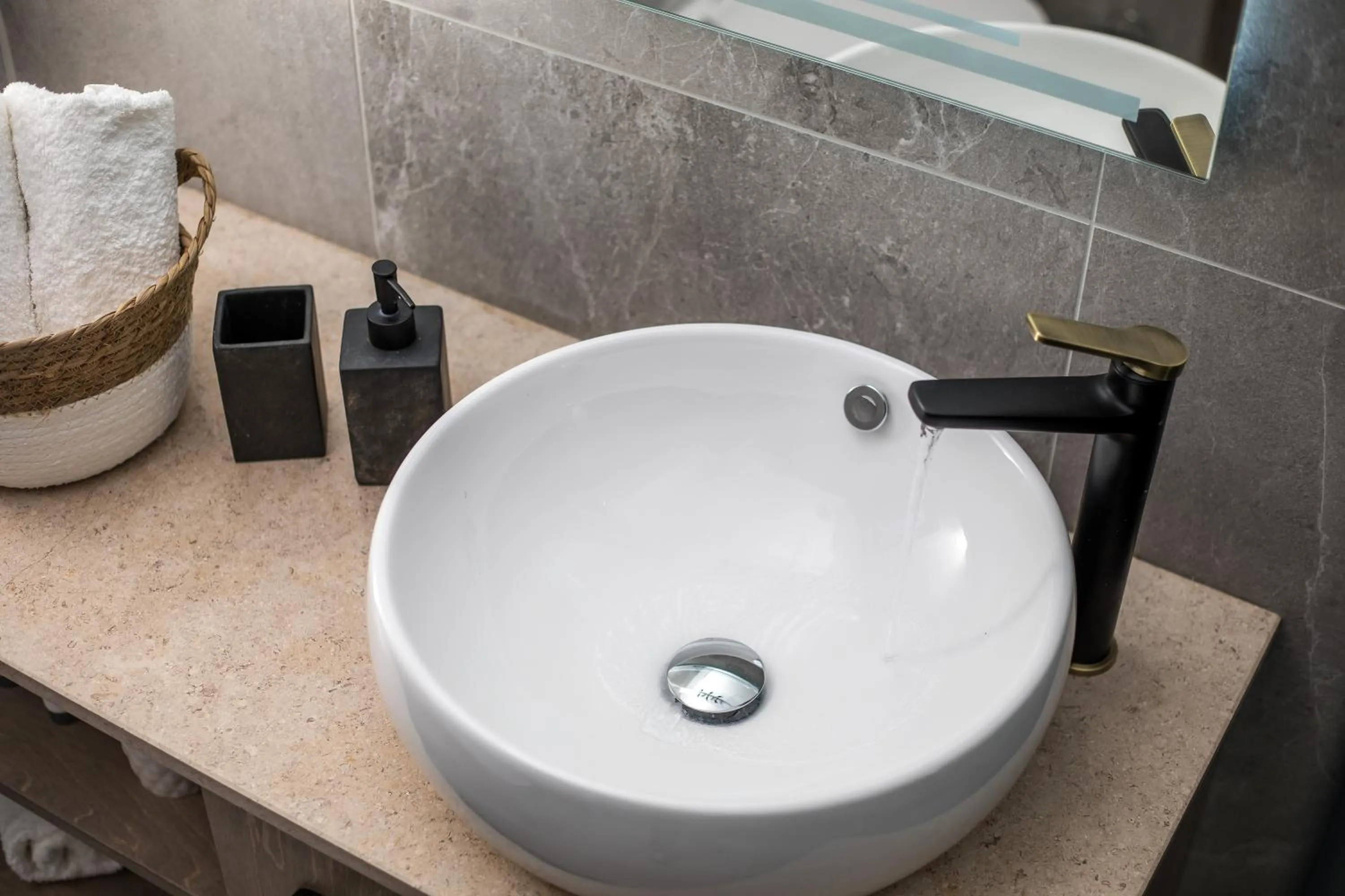 Bathroom in Jimmy’s Garden