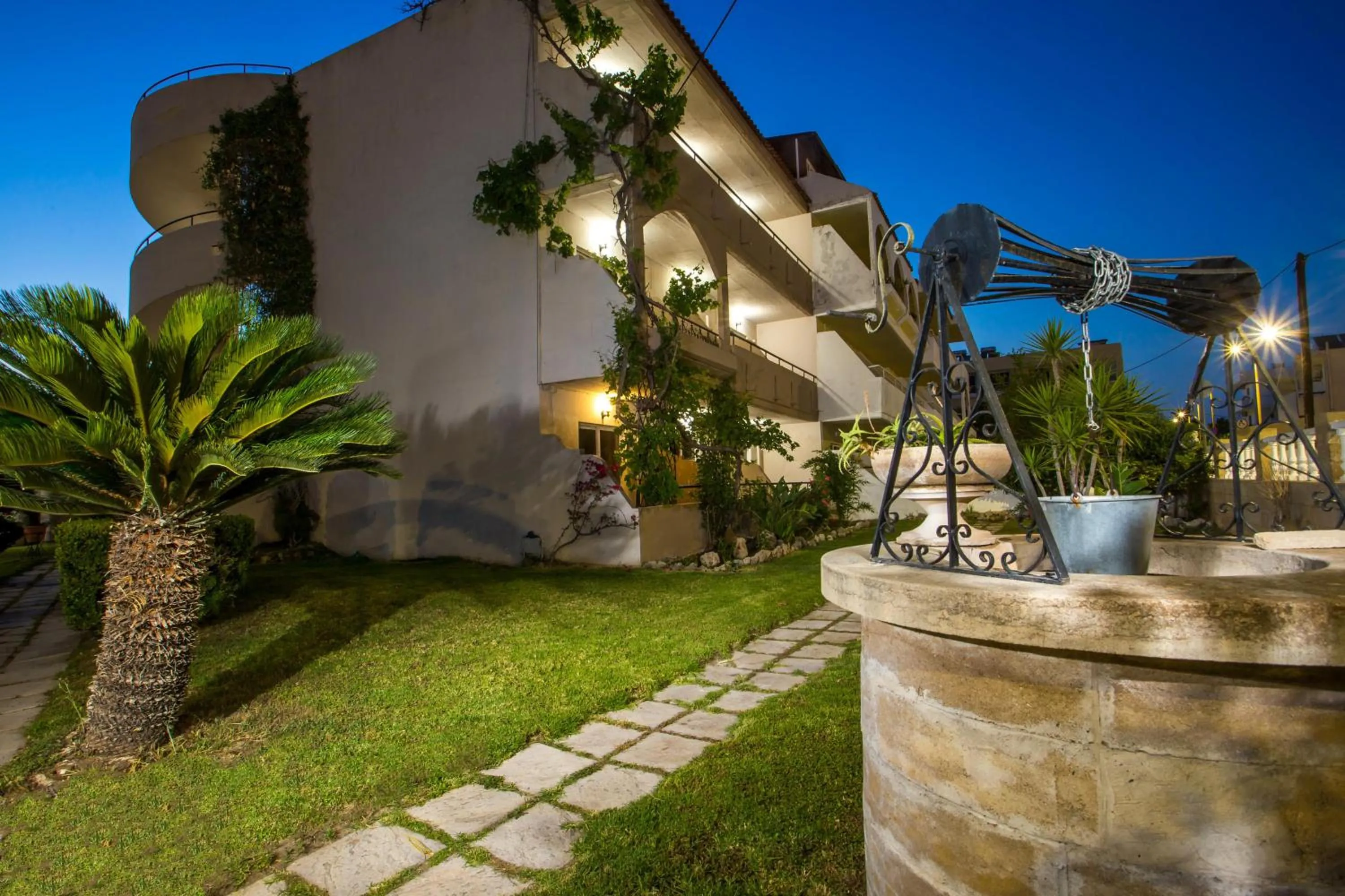 Property building in Jimmy’s Garden