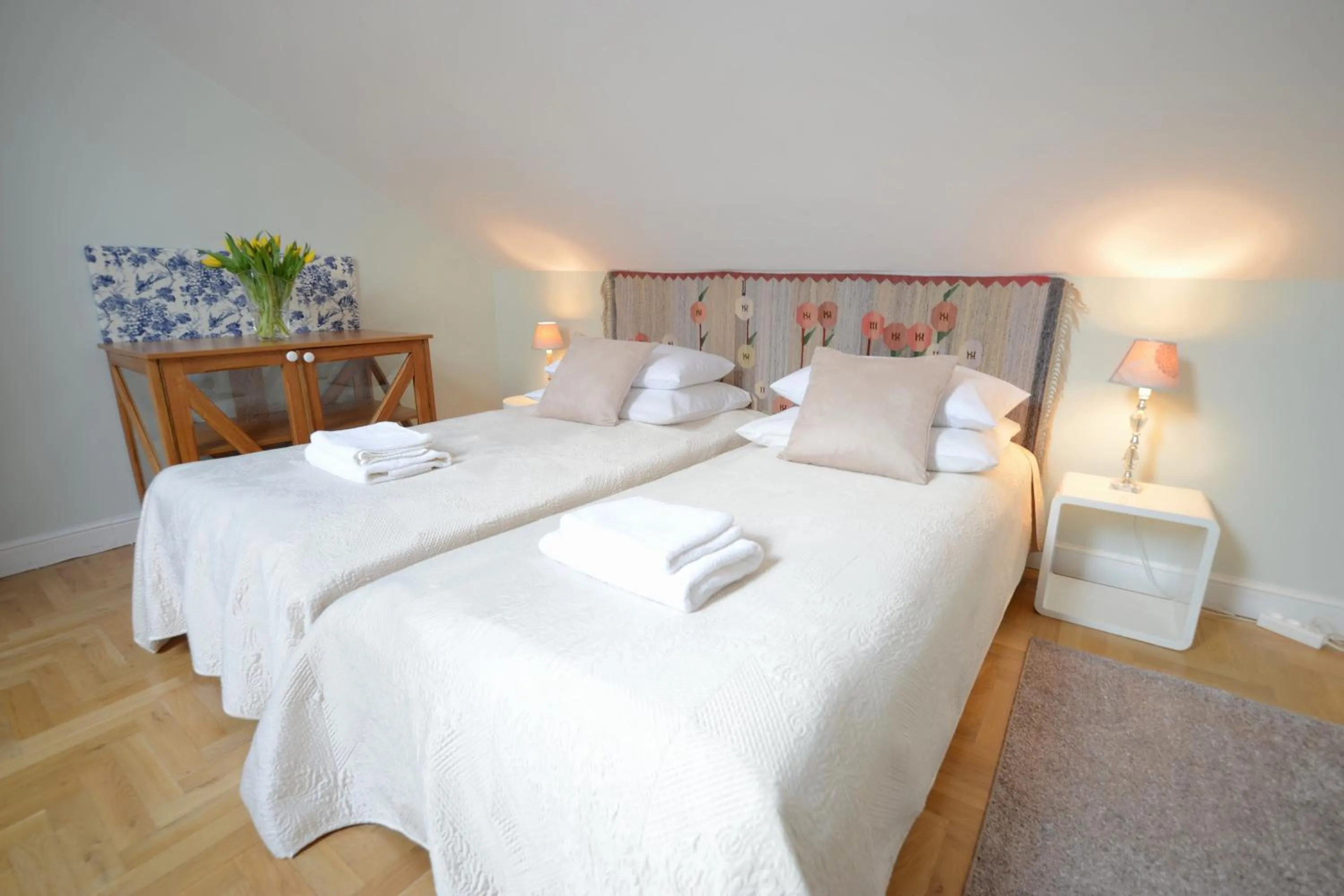 Bedroom, Bed in Crystal Suites Chez Helena