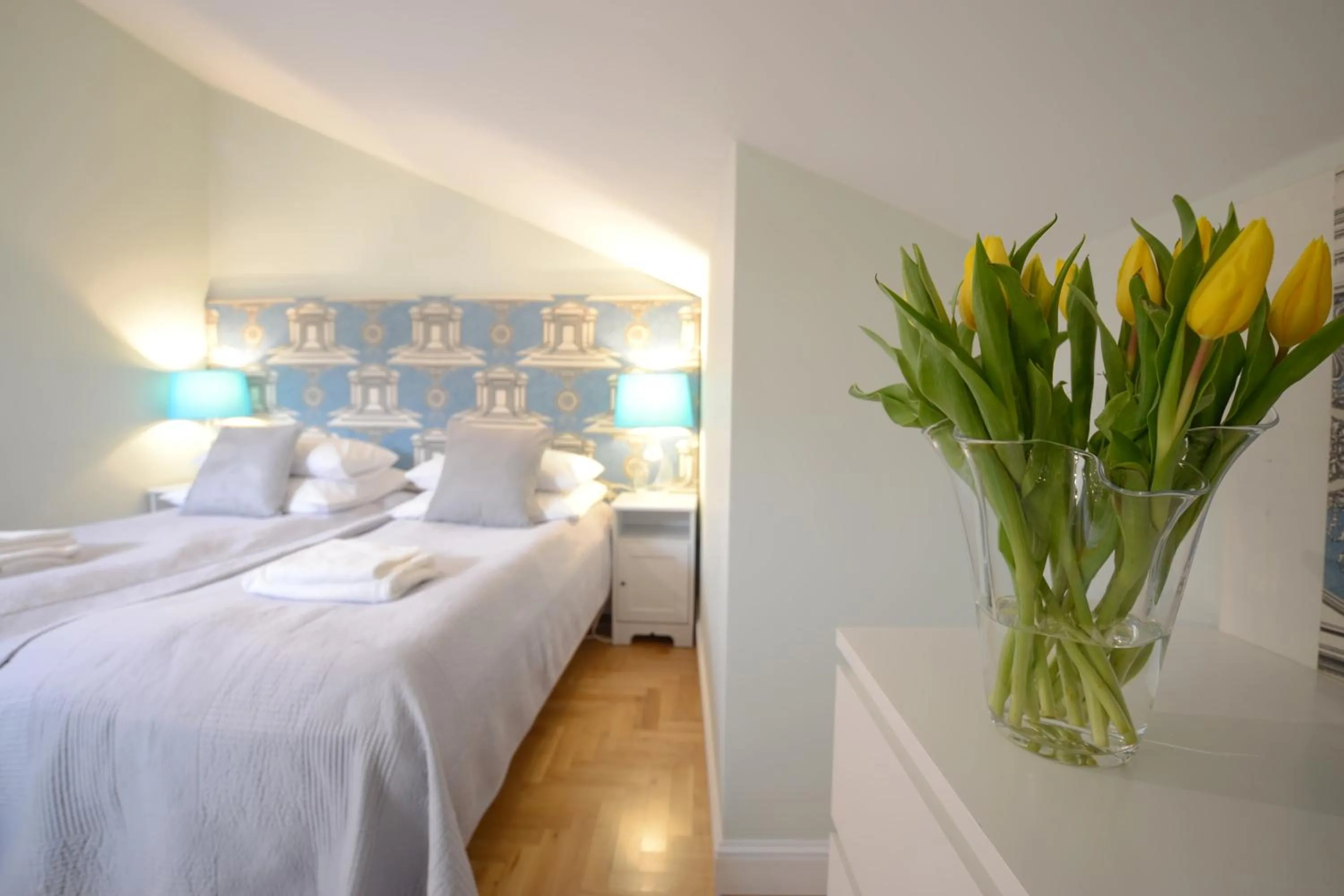 Bedroom, Bed in Crystal Suites Chez Helena