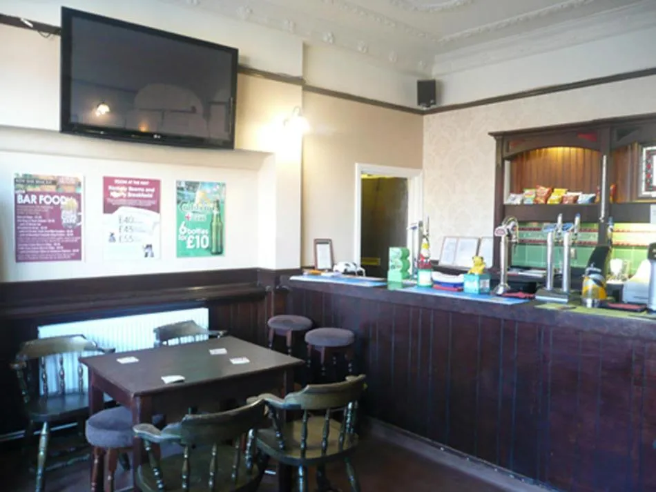 Restaurant/places to eat in George & Dragon