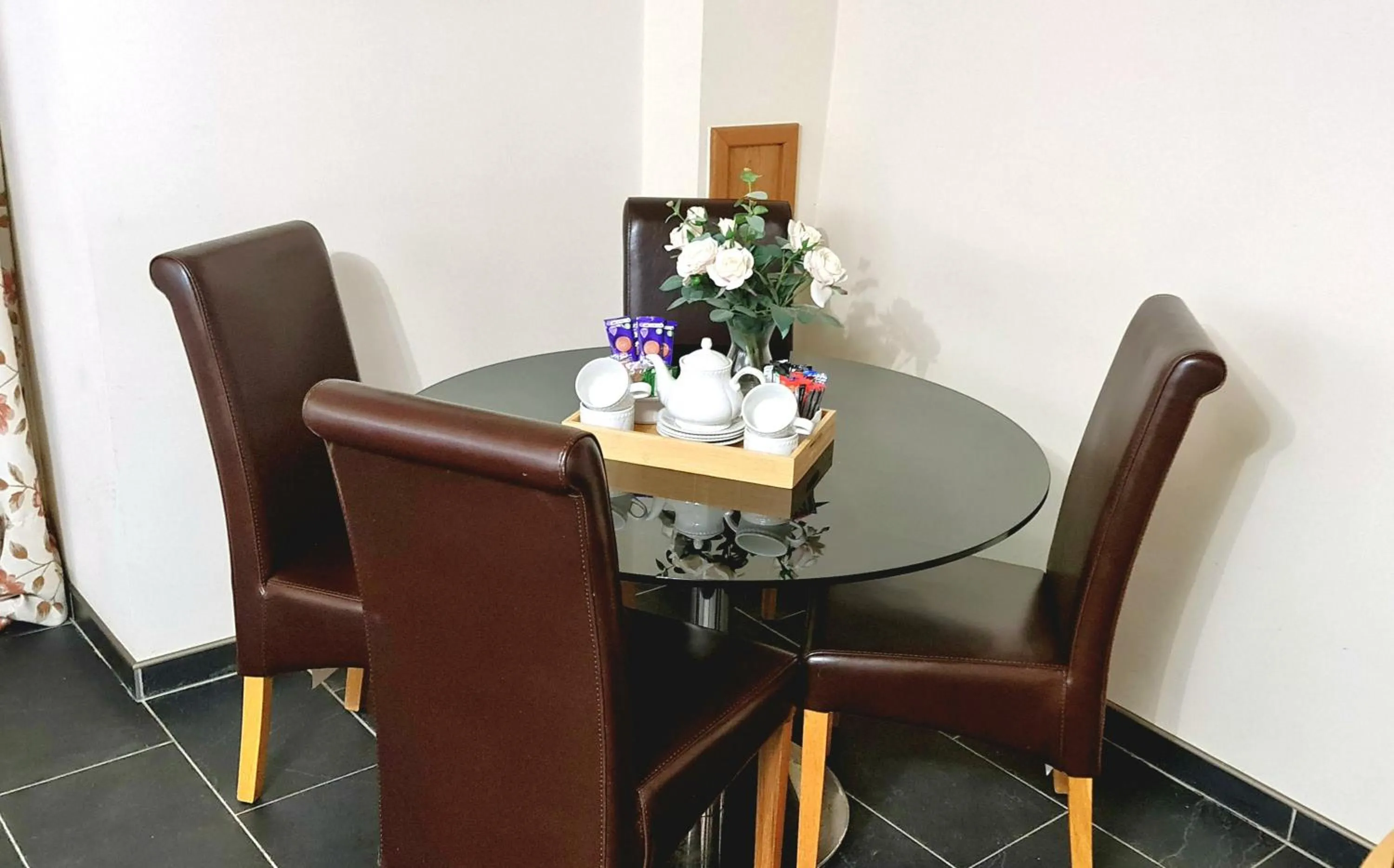 Parking in Dolgun Uchaf Historic B&B and Cottages in Snowdonia