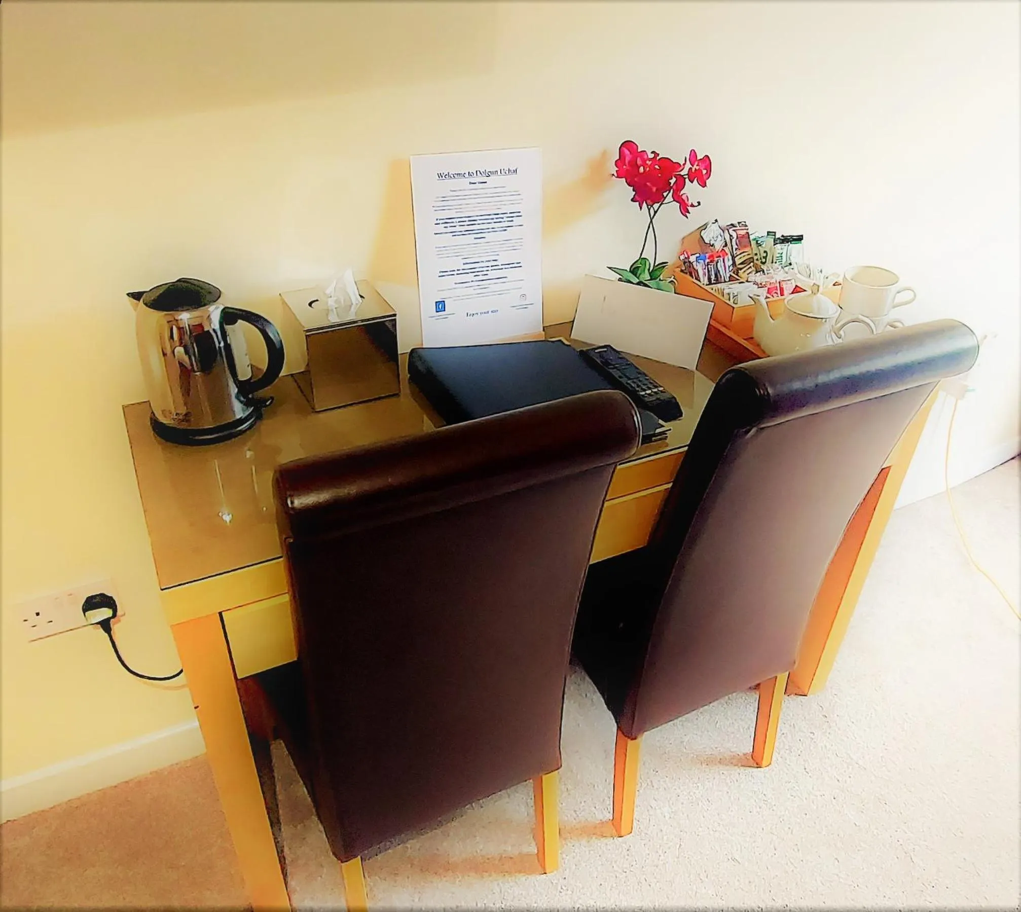 Coffee/tea facilities in Dolgun Uchaf Historic B&B and Cottages in Snowdonia