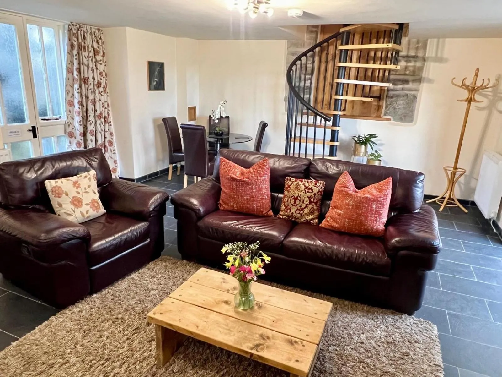Living room in Dolgun Uchaf Historic B&B and Cottages in Snowdonia