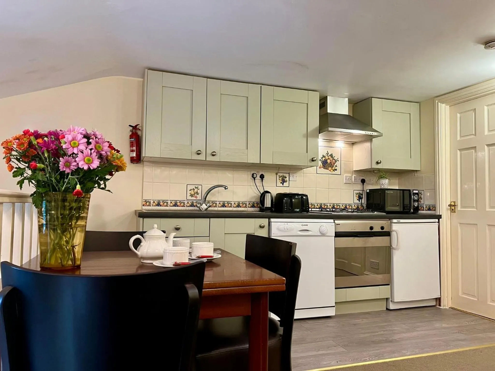 Coffee/tea facilities in Dolgun Uchaf Historic B&B and Cottages in Snowdonia