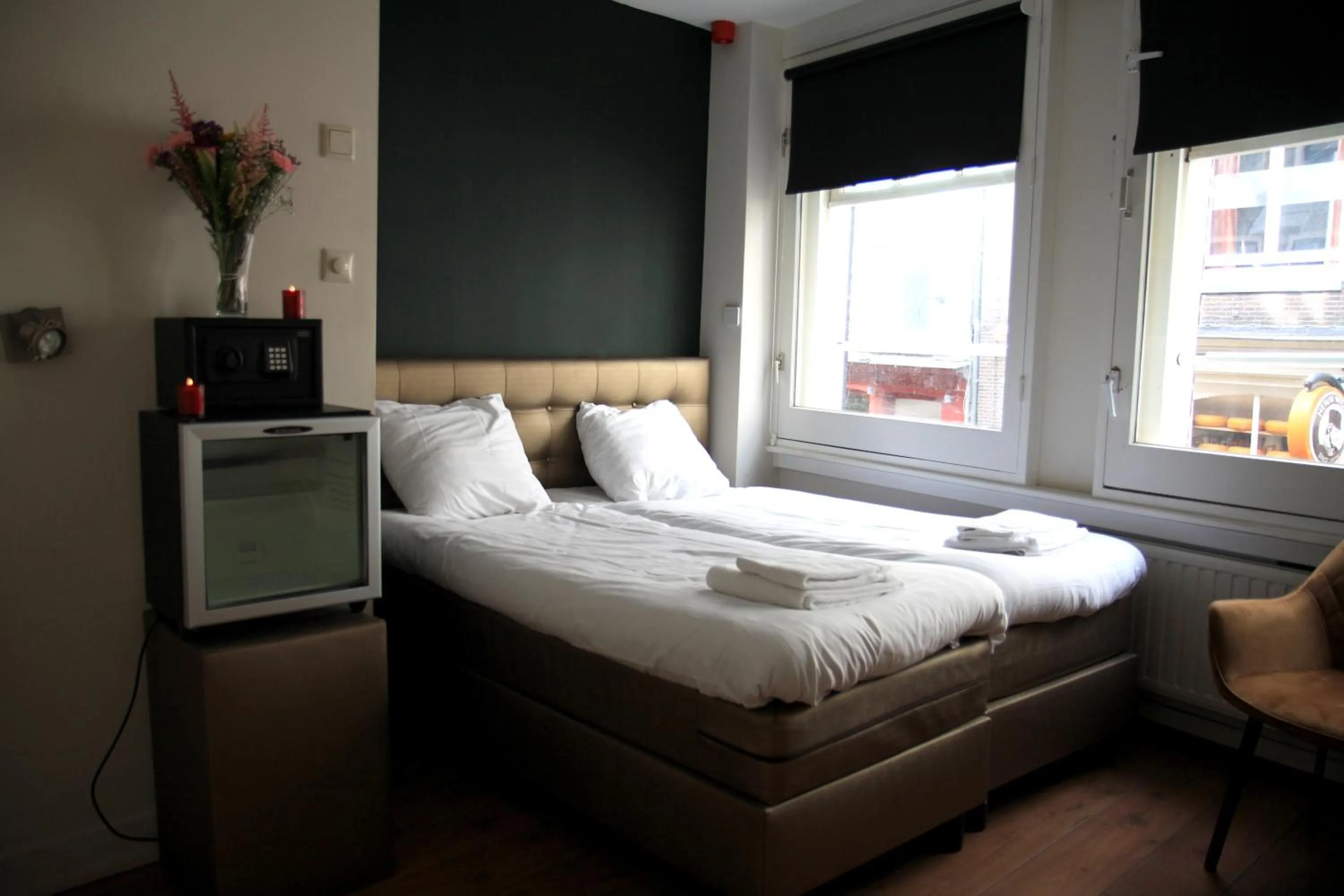 Photo of the whole room, Bed in Hotel 55 - City Centre