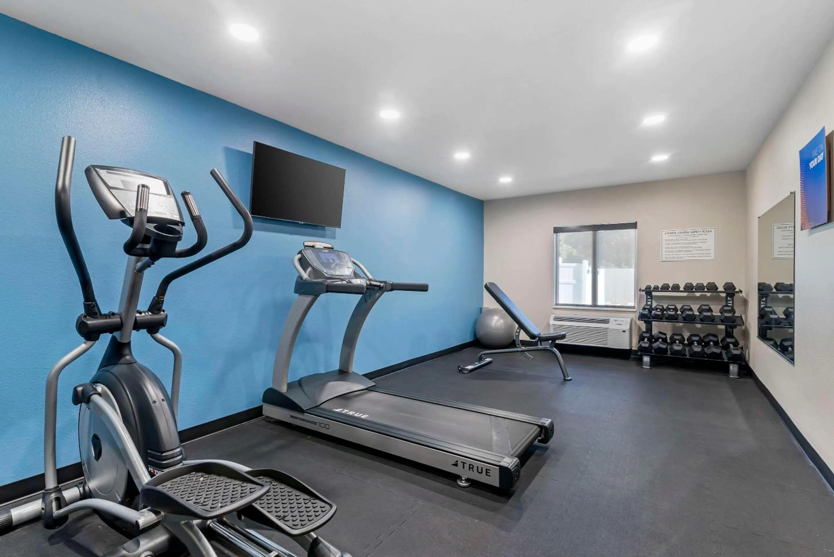 Fitness centre/facilities in Comfort Inn & Suites Brunswick I-95