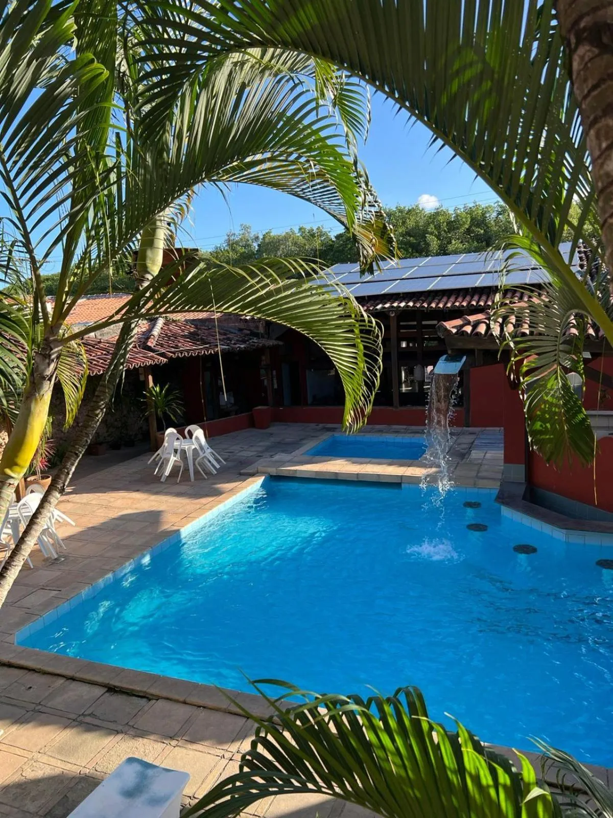 Swimming pool in Hotel Recanto Do Sol