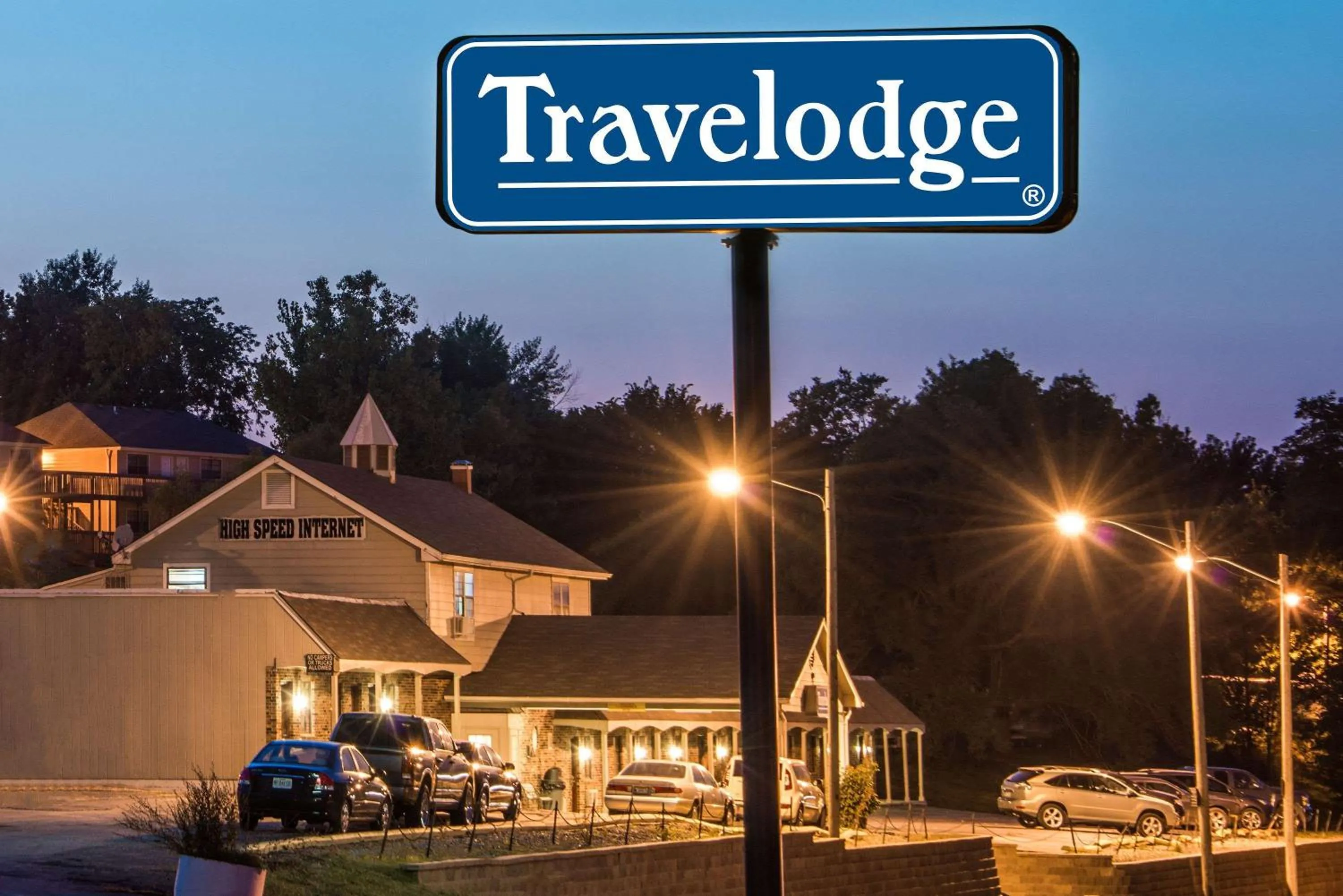Property building in Travelodge by Wyndham Airport Platte City