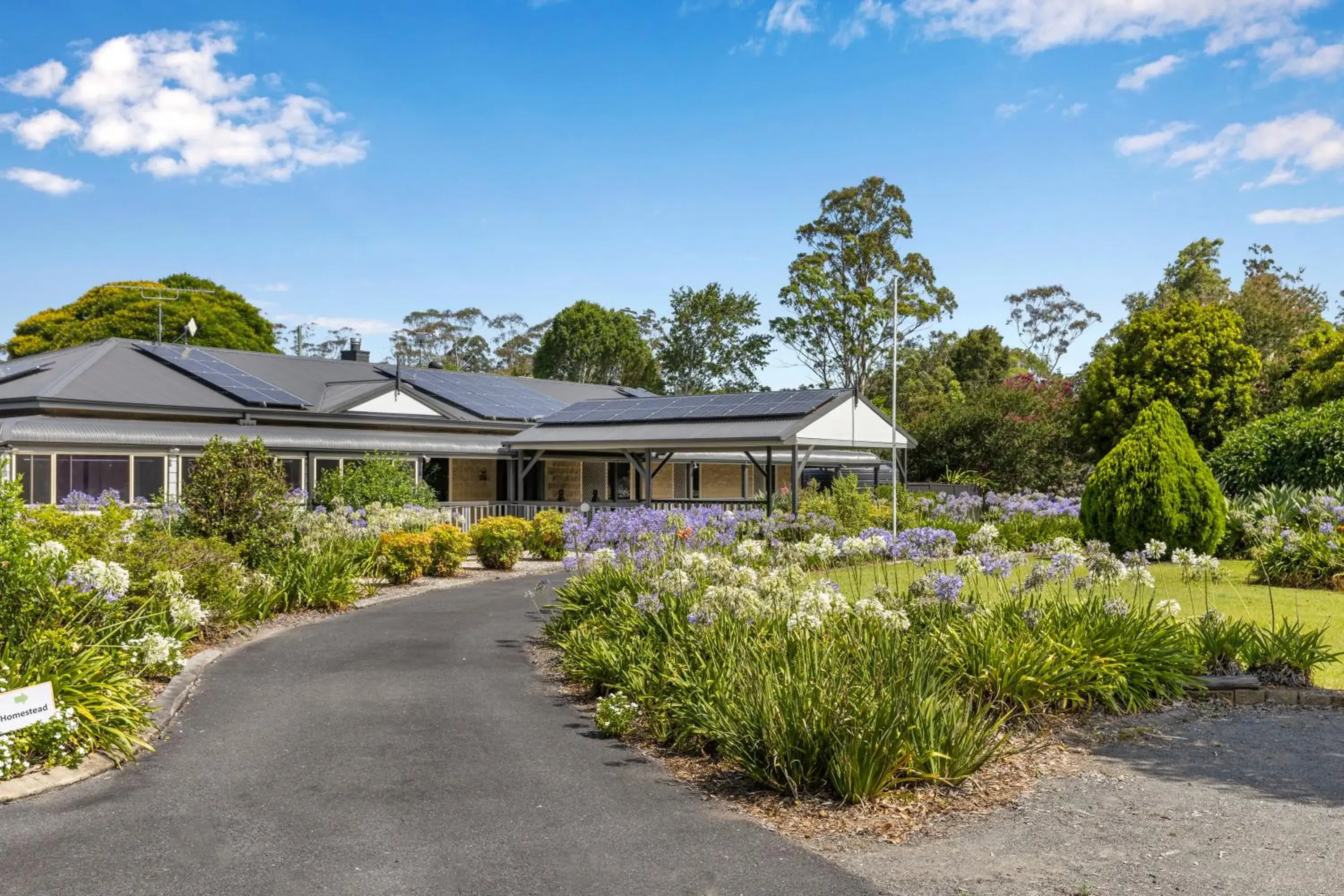 Bon Villas B&B Bonville - Adults Only, Pet Friendly Accommodation Bon Villas B&B Bonville - Adults Only, Pet Friendly Accommodation