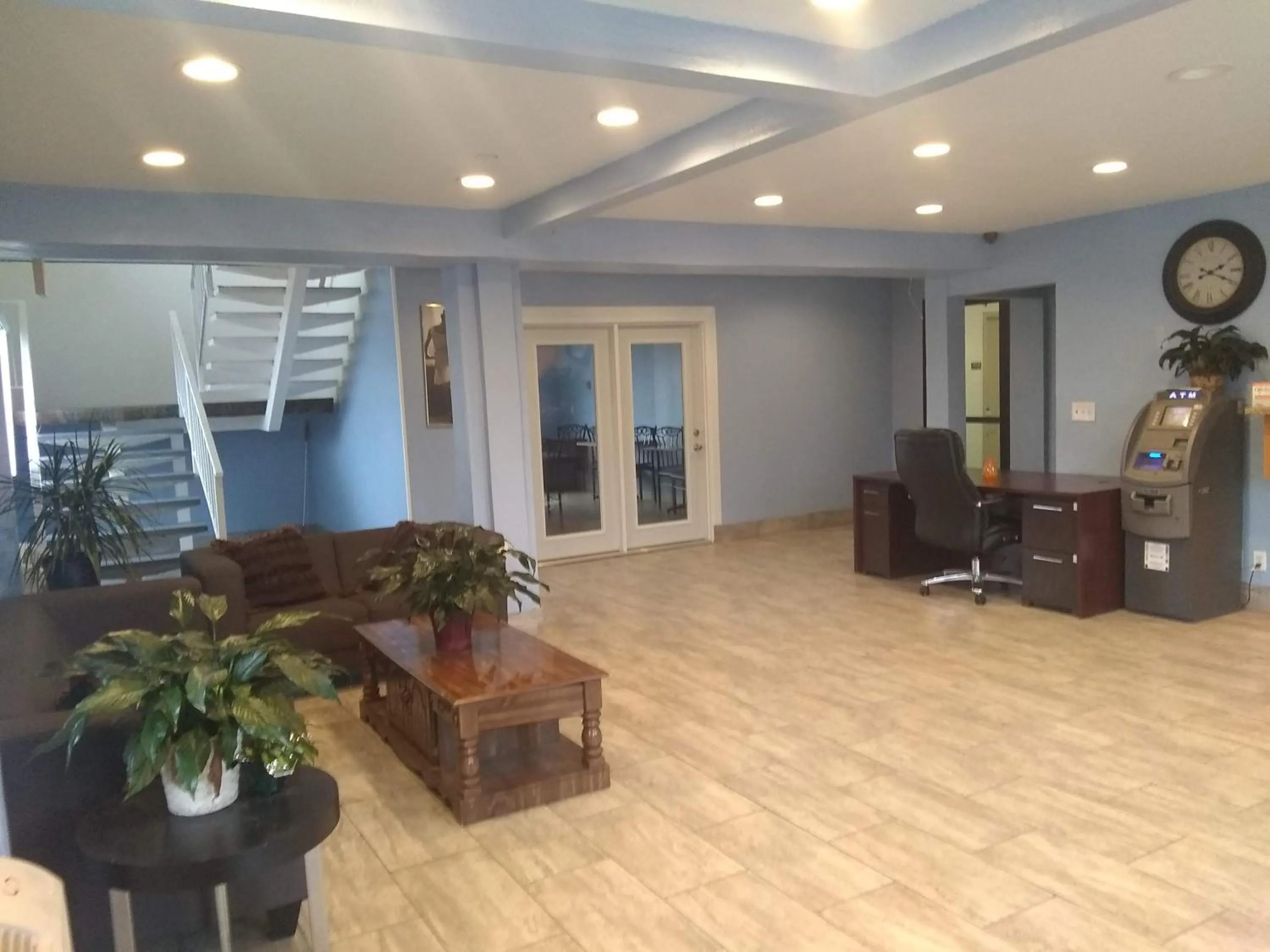 Lobby or reception in Sioux City Inn Sioux City IA Sergeant Bluff