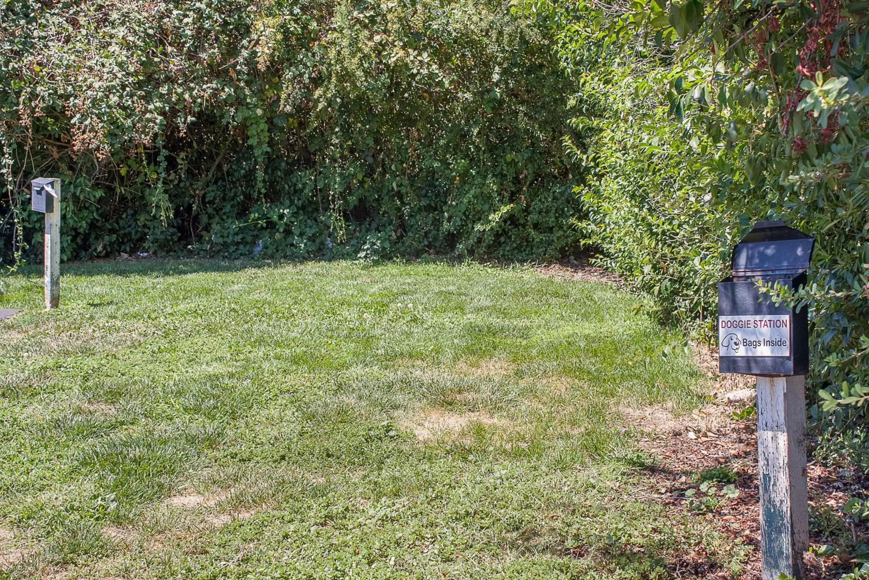 Property building in Motel 6-Ukiah, CA