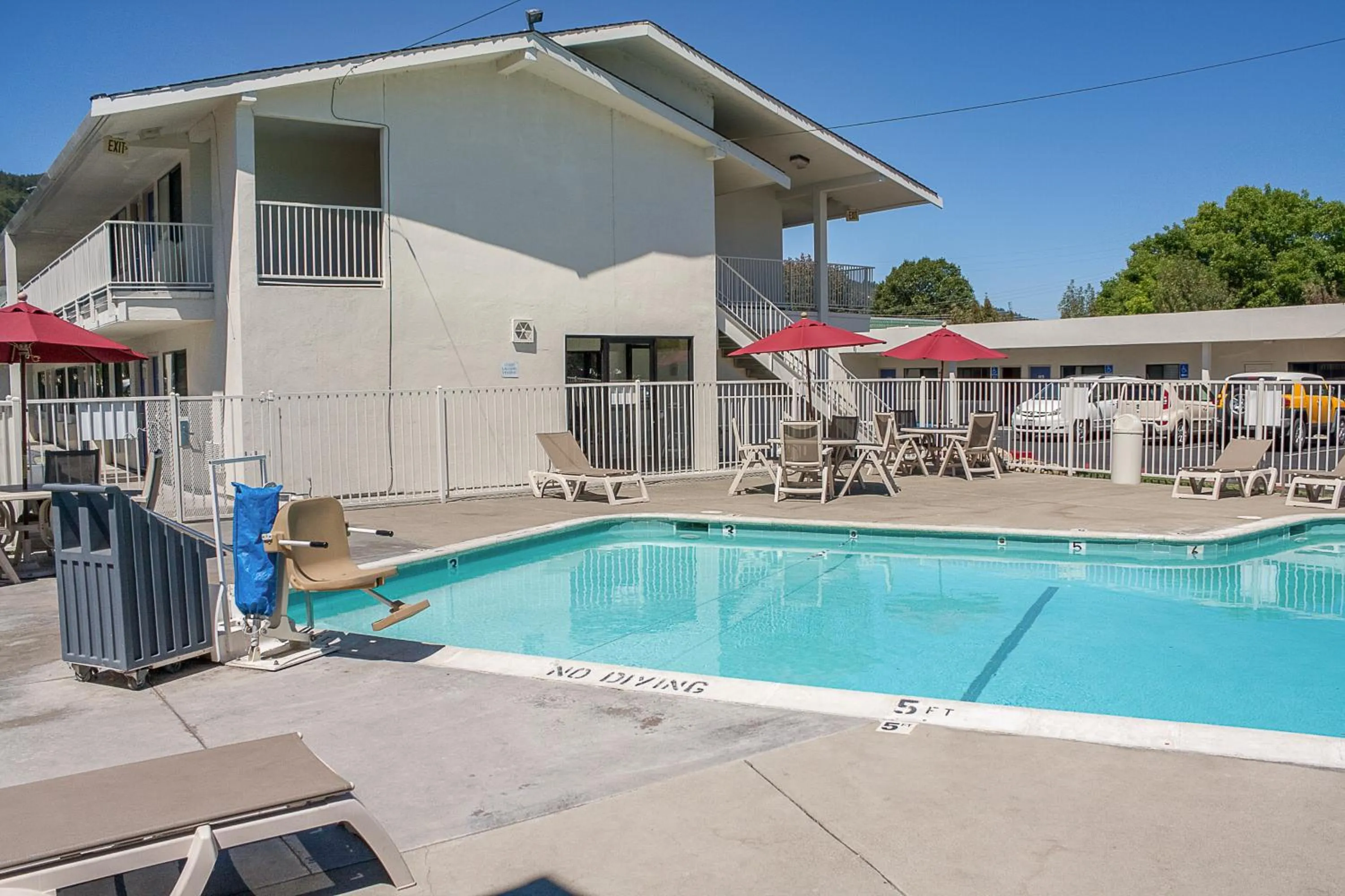 Swimming pool in Motel 6-Ukiah, CA