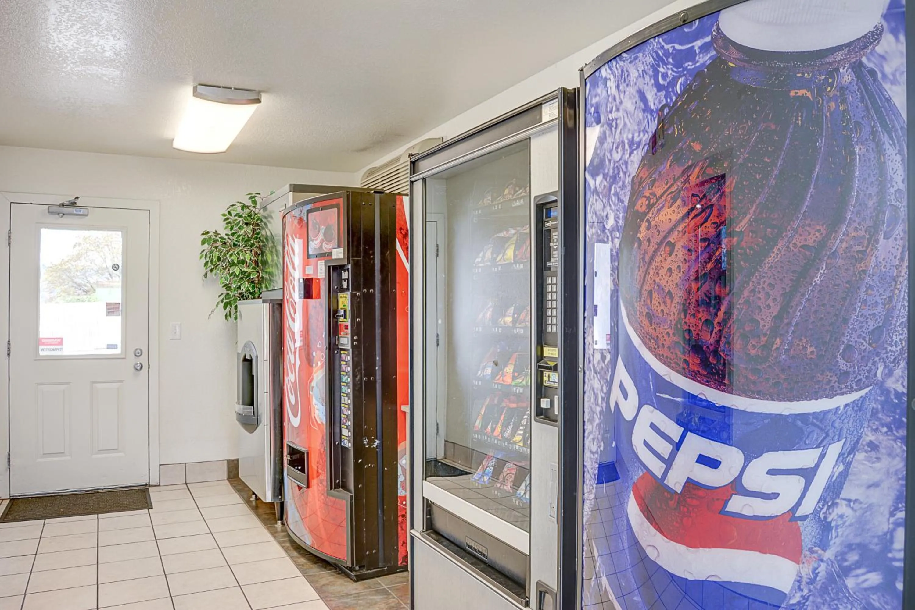 Decorative detail in Motel 6-Portland, OR - Central