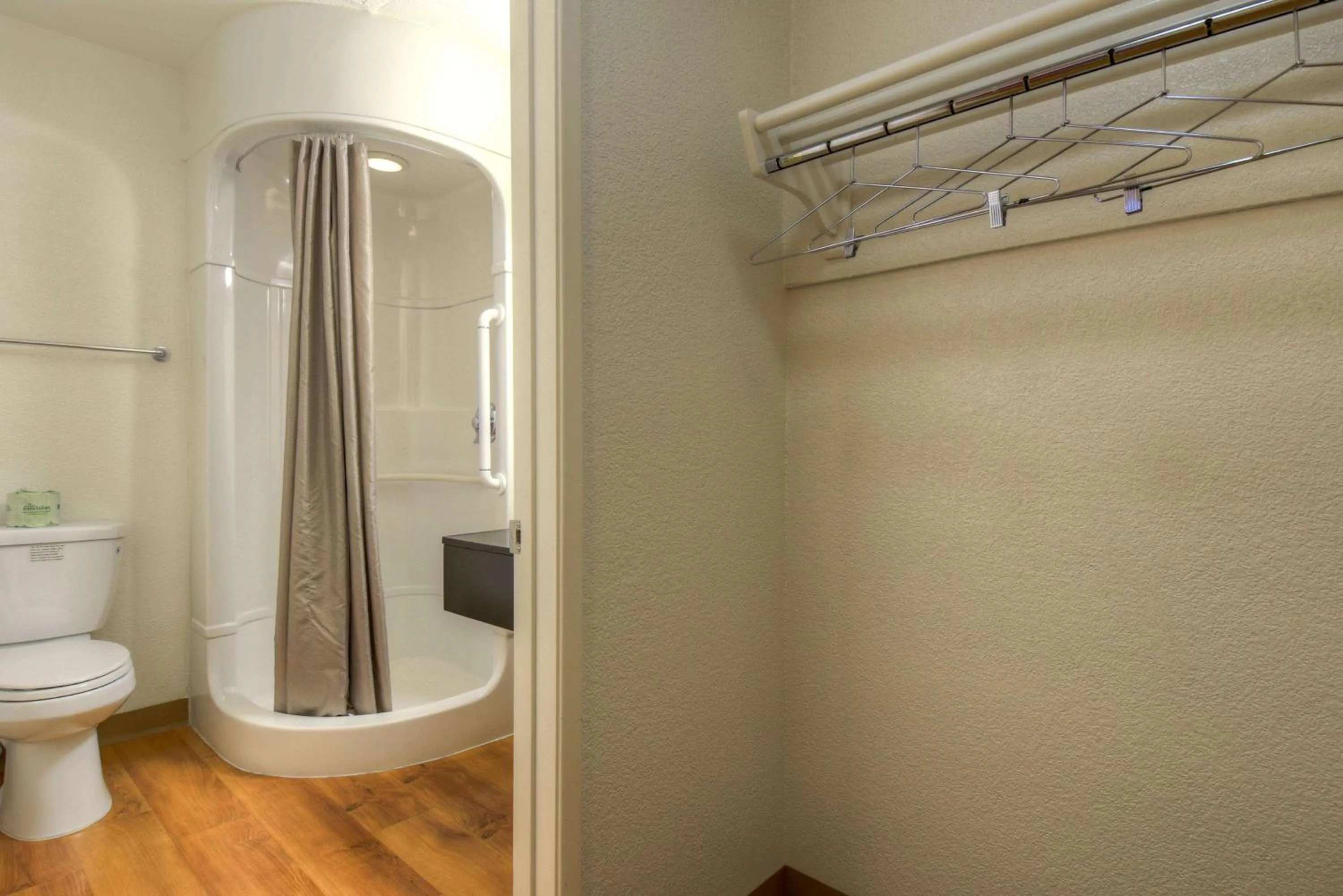 Shower in Motel 6-San Ysidro, CA - San Diego - Border