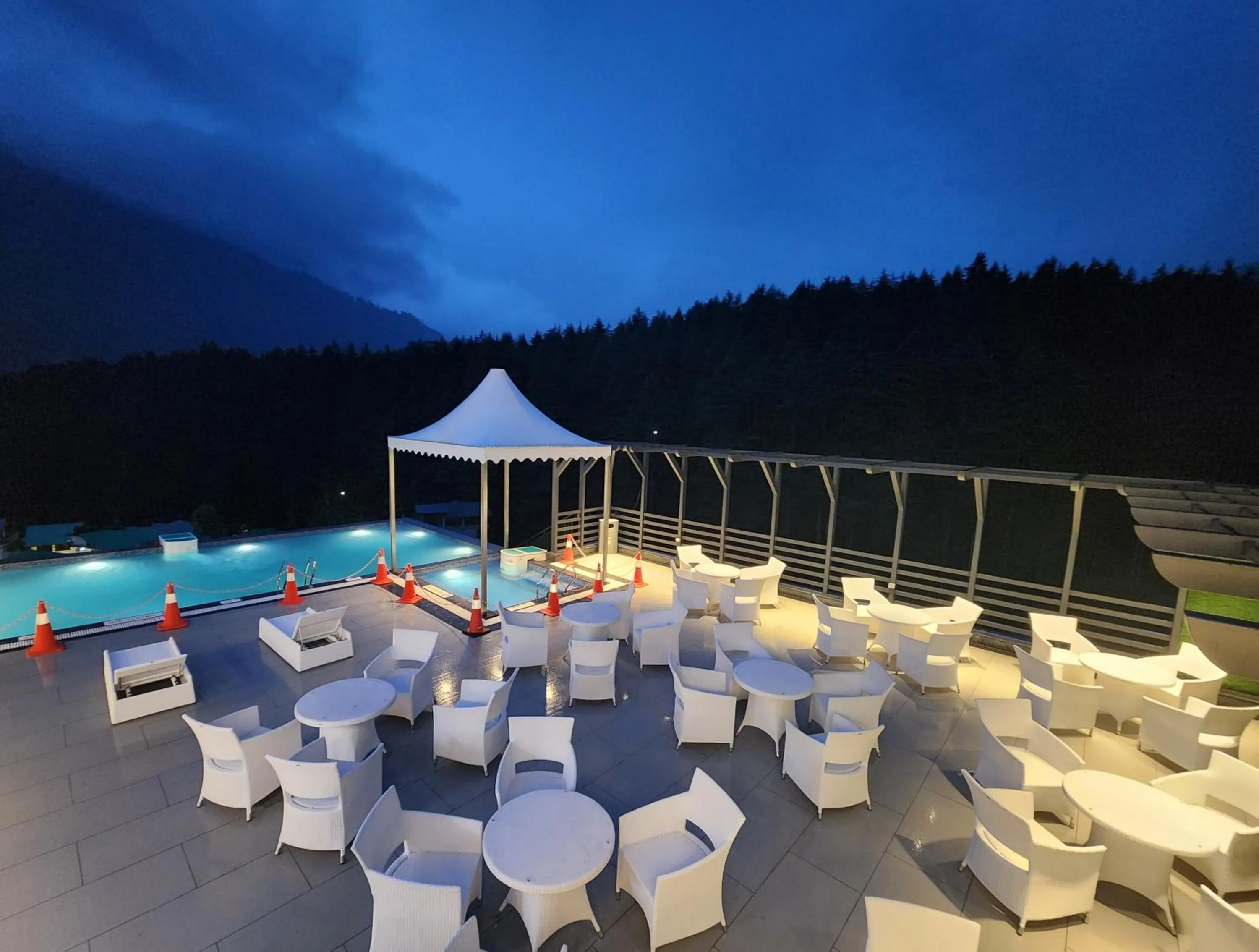 Night in The Orchard Greens Resort - A Centrally Heated Property