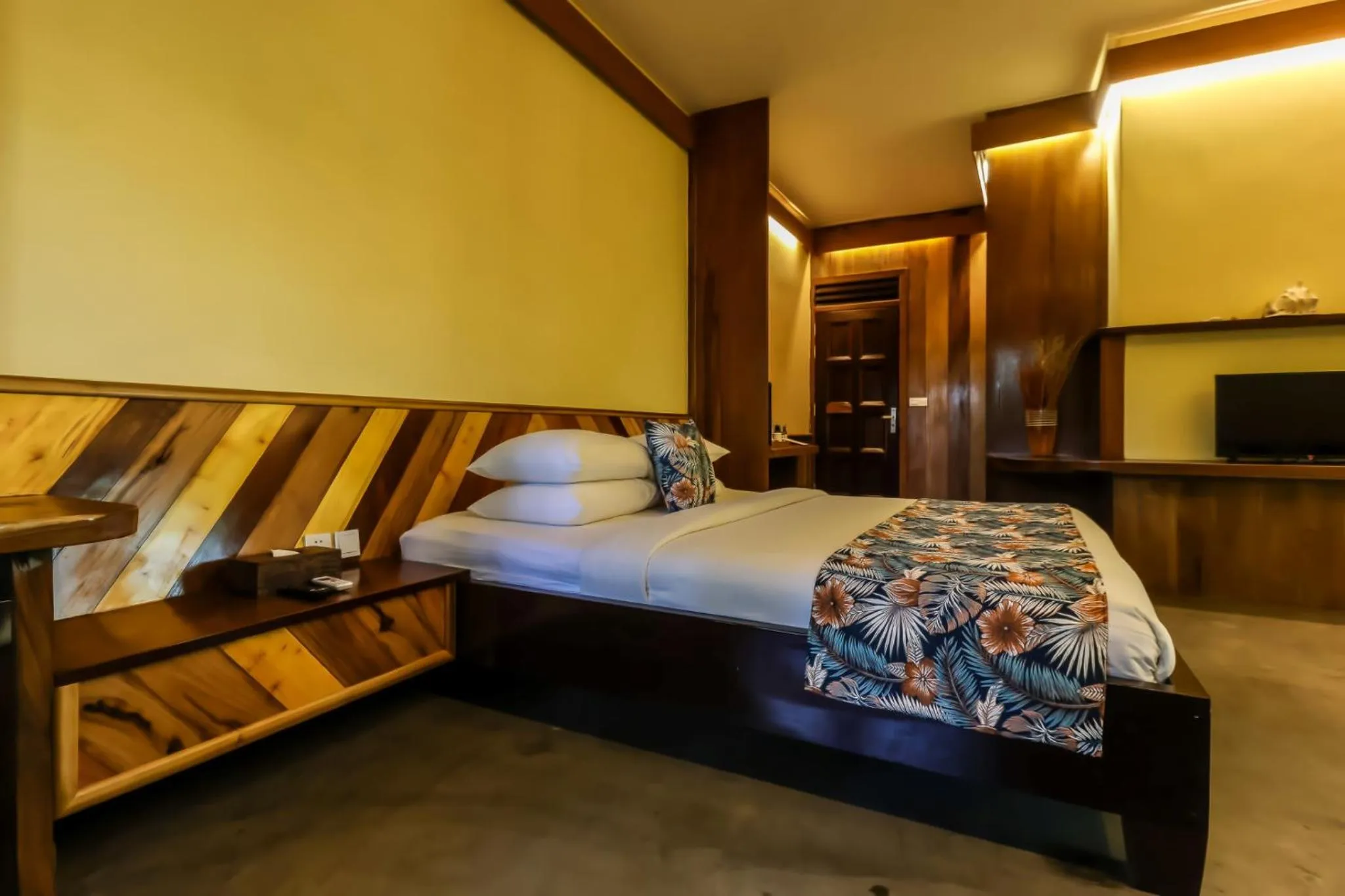 Bed in Veranda Natural Resort