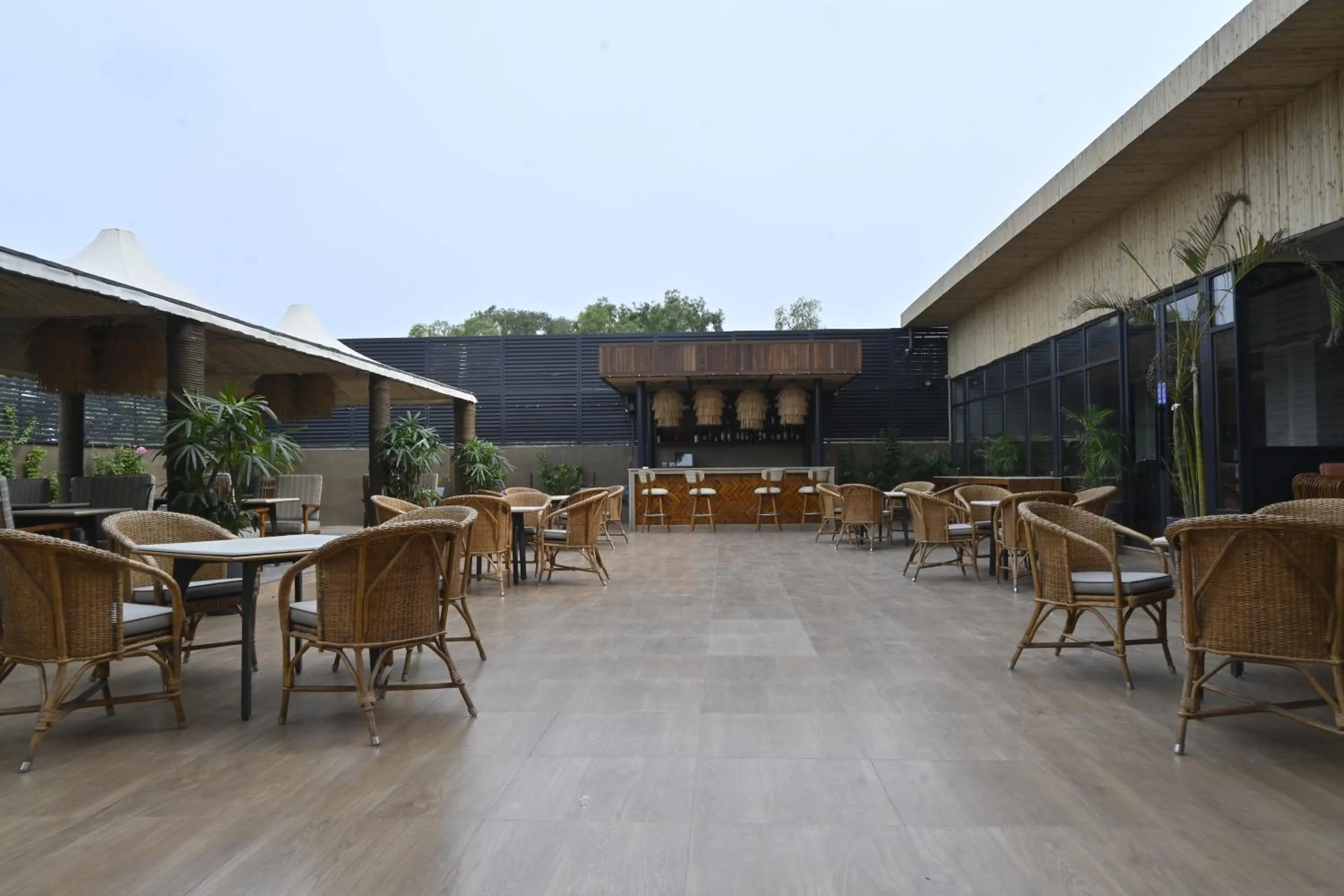 Restaurant/places to eat in Zone Connect by The Park Saket New Delhi