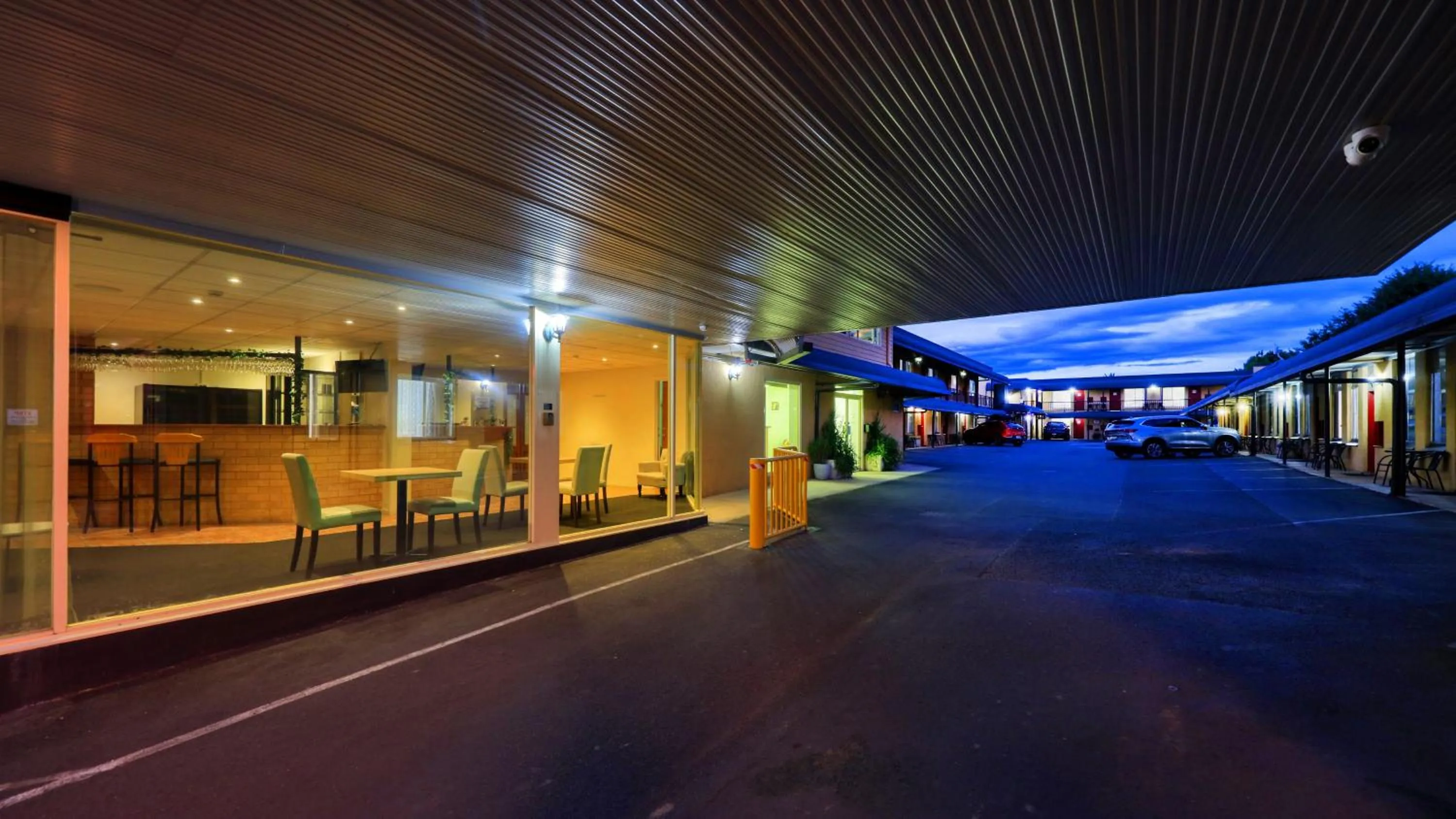 Property building in Ashton Motel