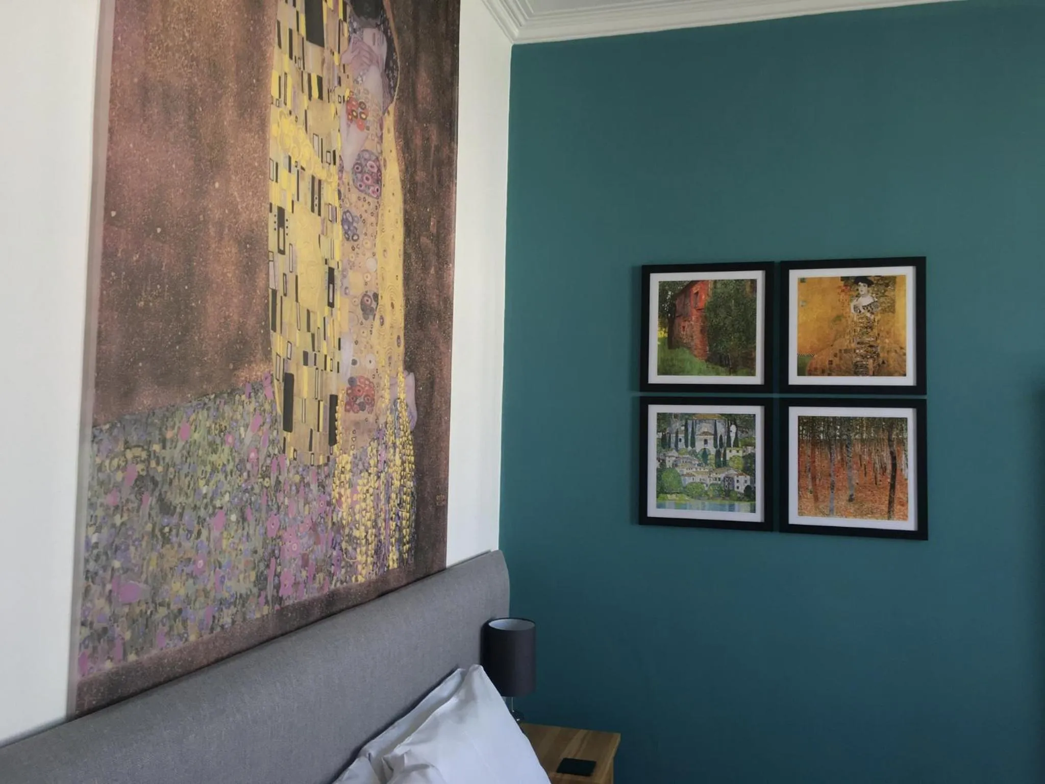 Decorative detail in Da Vinci Eastbourne