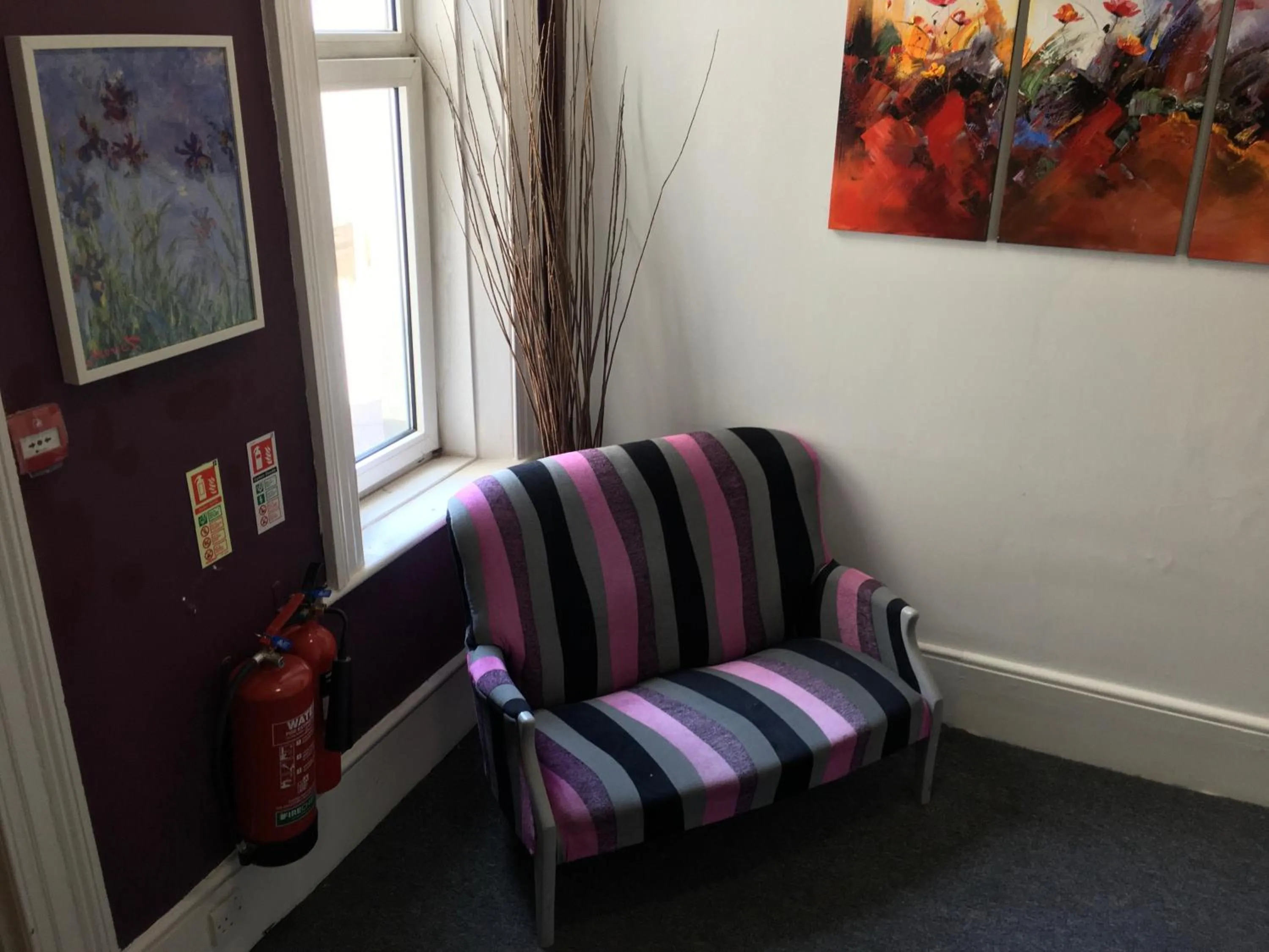 Seating area in Da Vinci Eastbourne