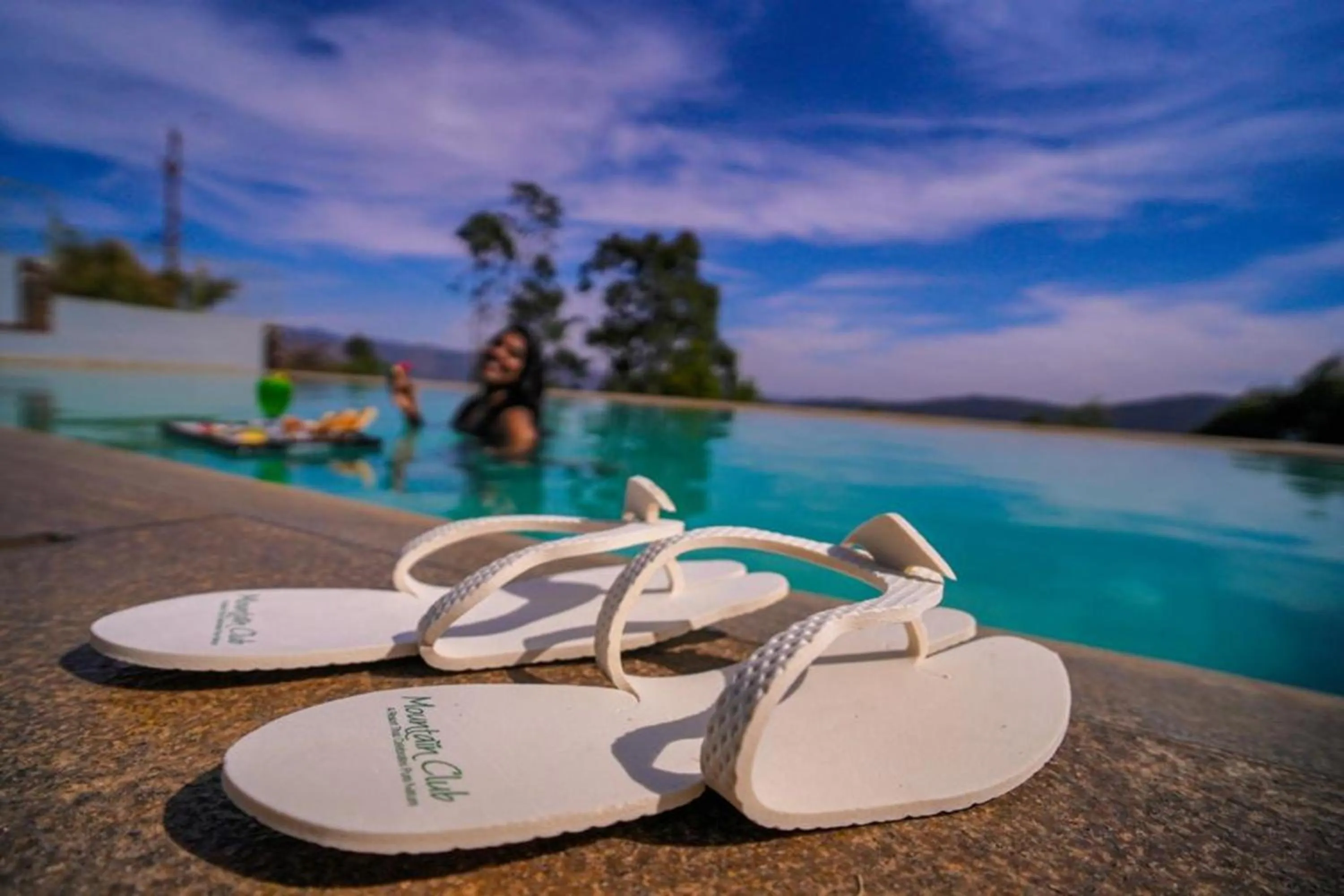 Swimming pool in Mountain Club Resort Munnar