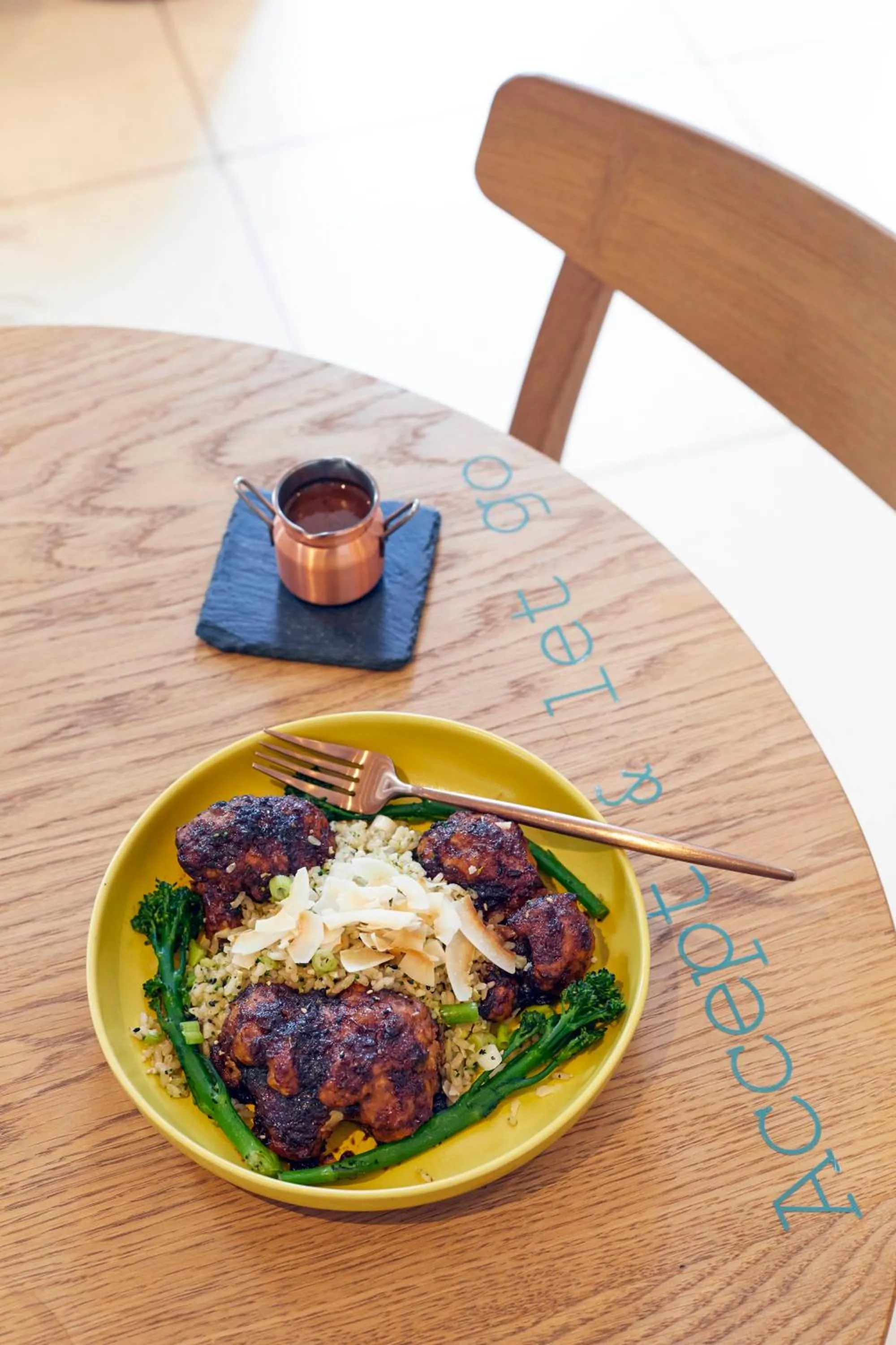 Restaurant/places to eat in Inhabit Southwick Street, a Member of Design Hotels