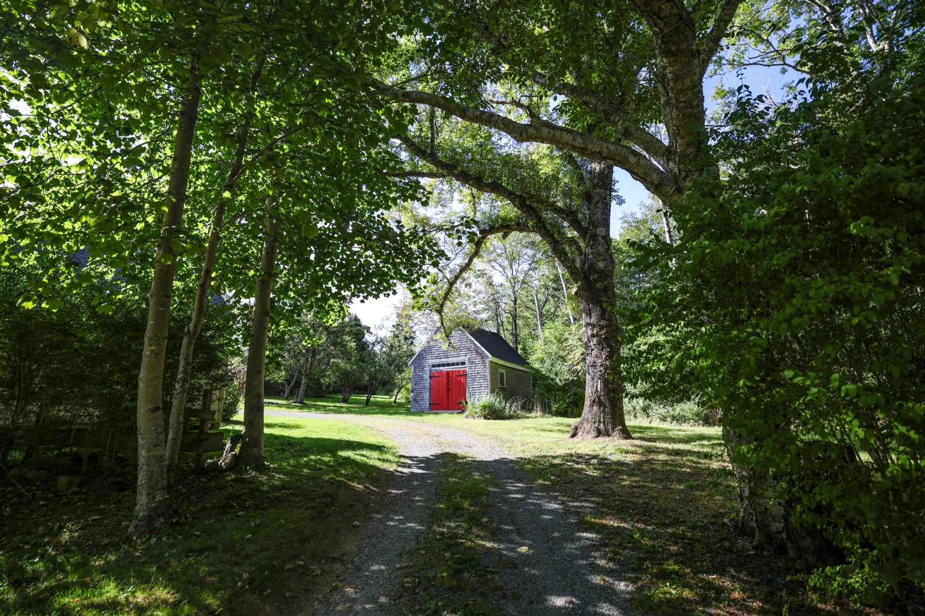 The Kitch'inn - Boutique Inn and Wine Bar