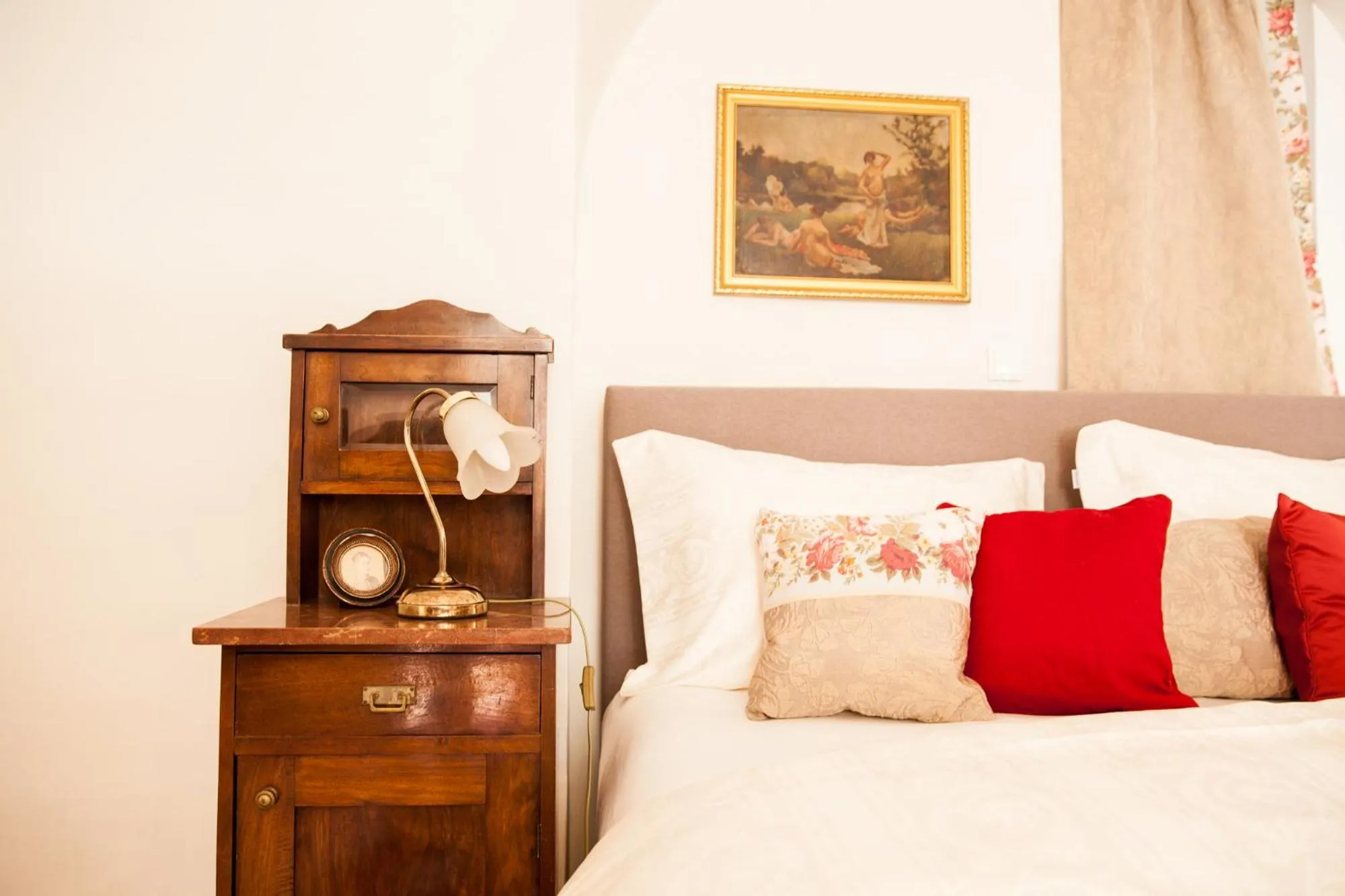 Bed in Gasthof zum Goldenen Anker