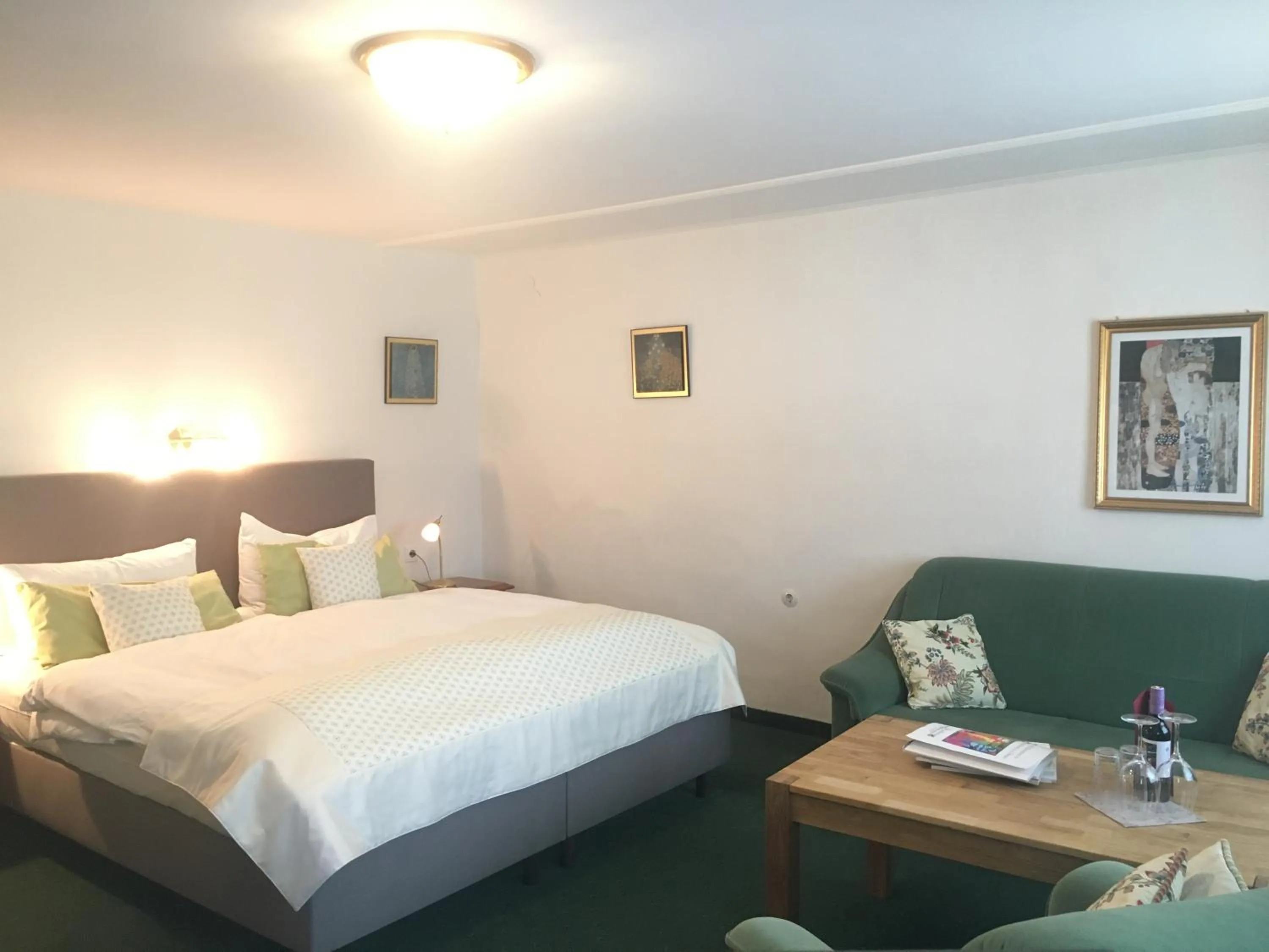 Bed in Gasthof zum Goldenen Anker