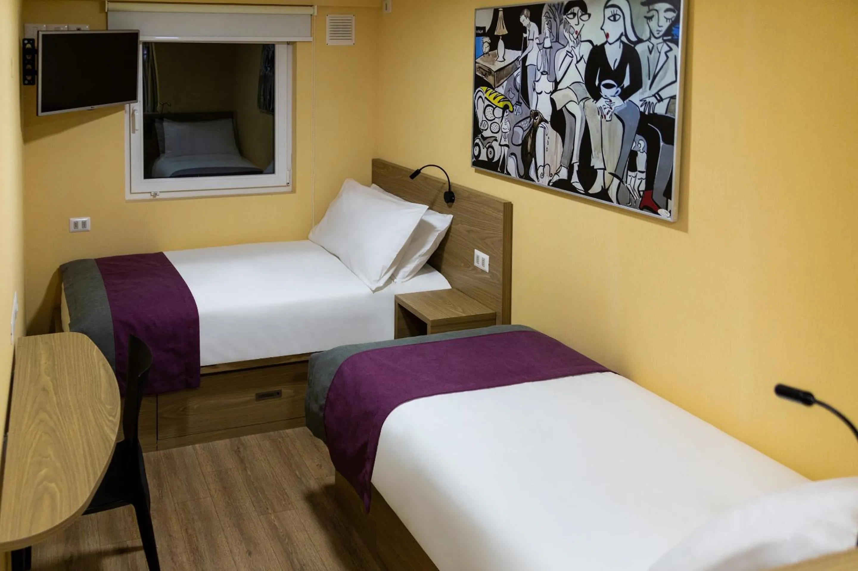 Bed in Hotel Modular Express Calama