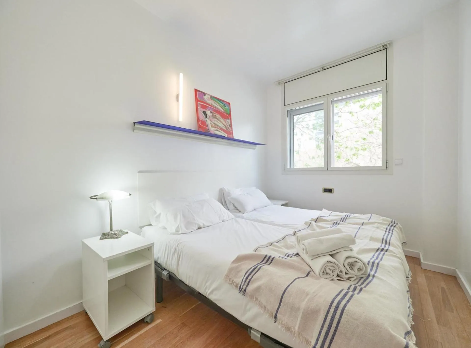 Bed in BarcelonaForRent Vila Olimpica Pool Suites