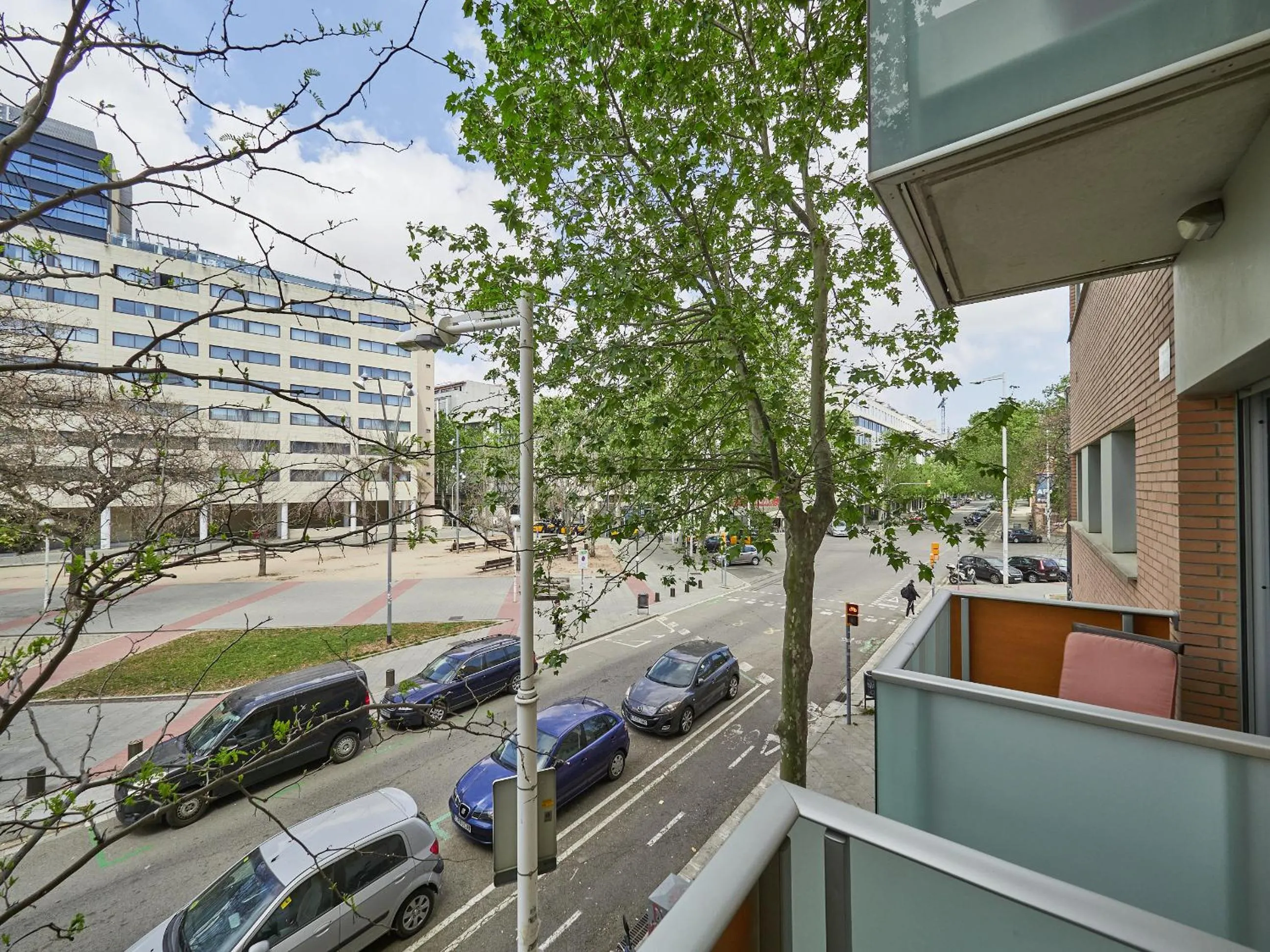 Neighbourhood in BarcelonaForRent Vila Olimpica Pool Suites