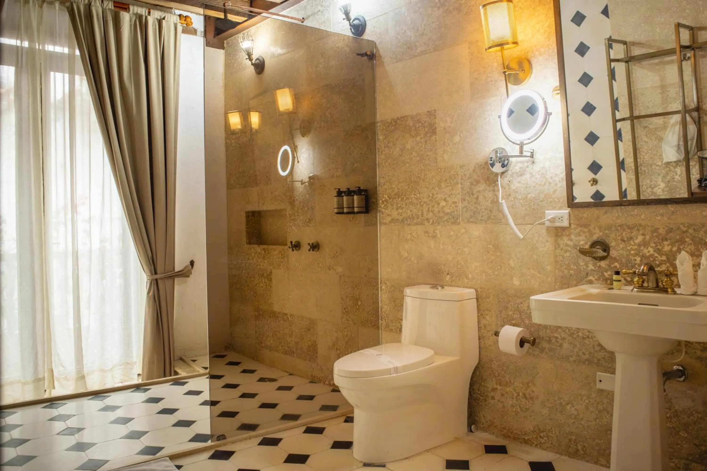 Shower in Hotel Casa La Factoria by Faranda Boutique, a member of Radisson Individuals