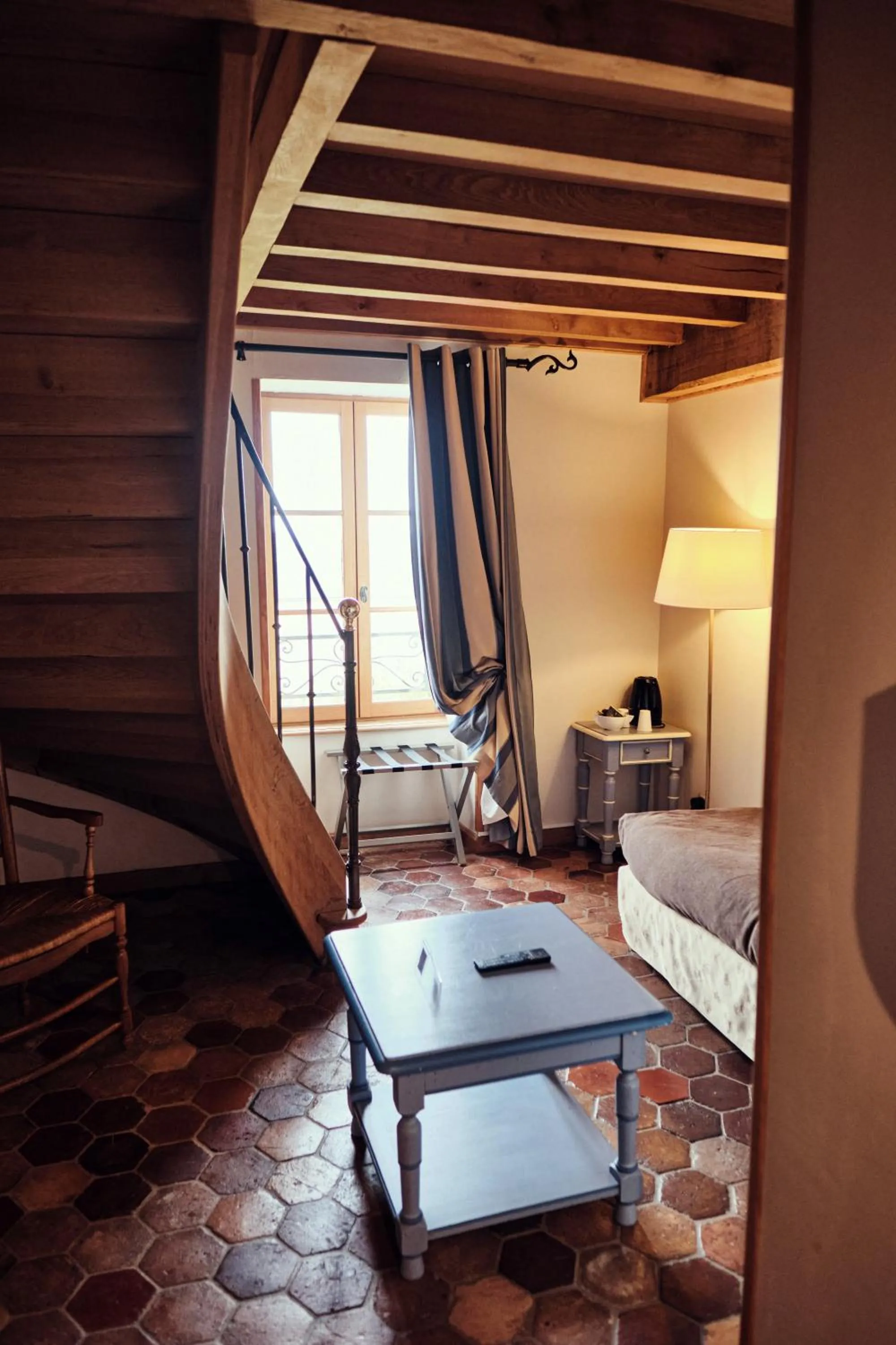 Seating area in Hostellerie de la Tour d'Auxois