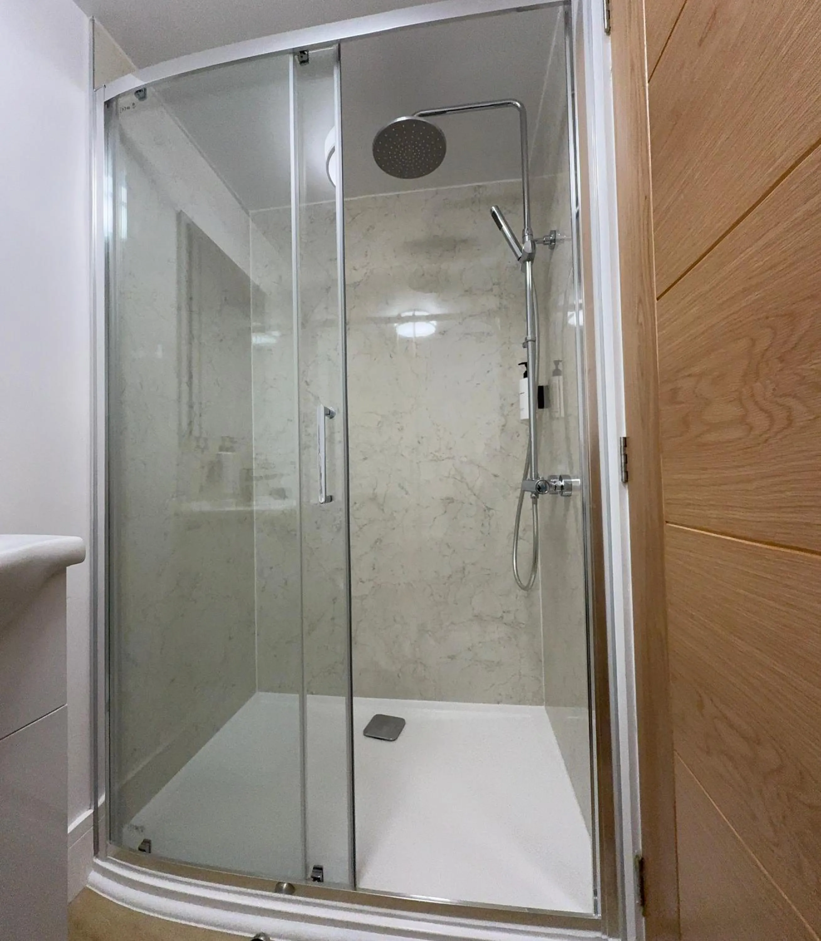 Shower in Watermead House