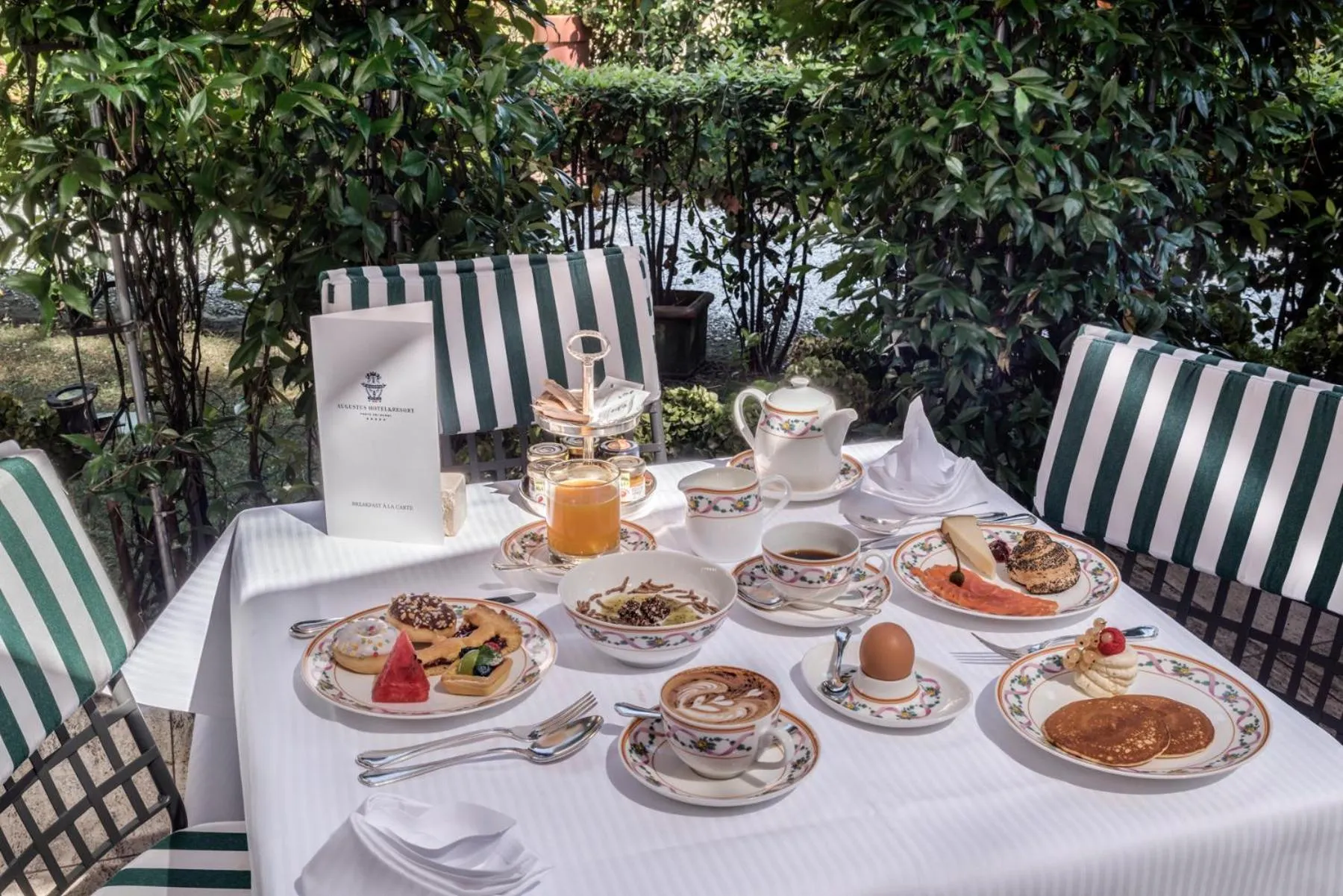 Breakfast in Augustus Hotel & Resort