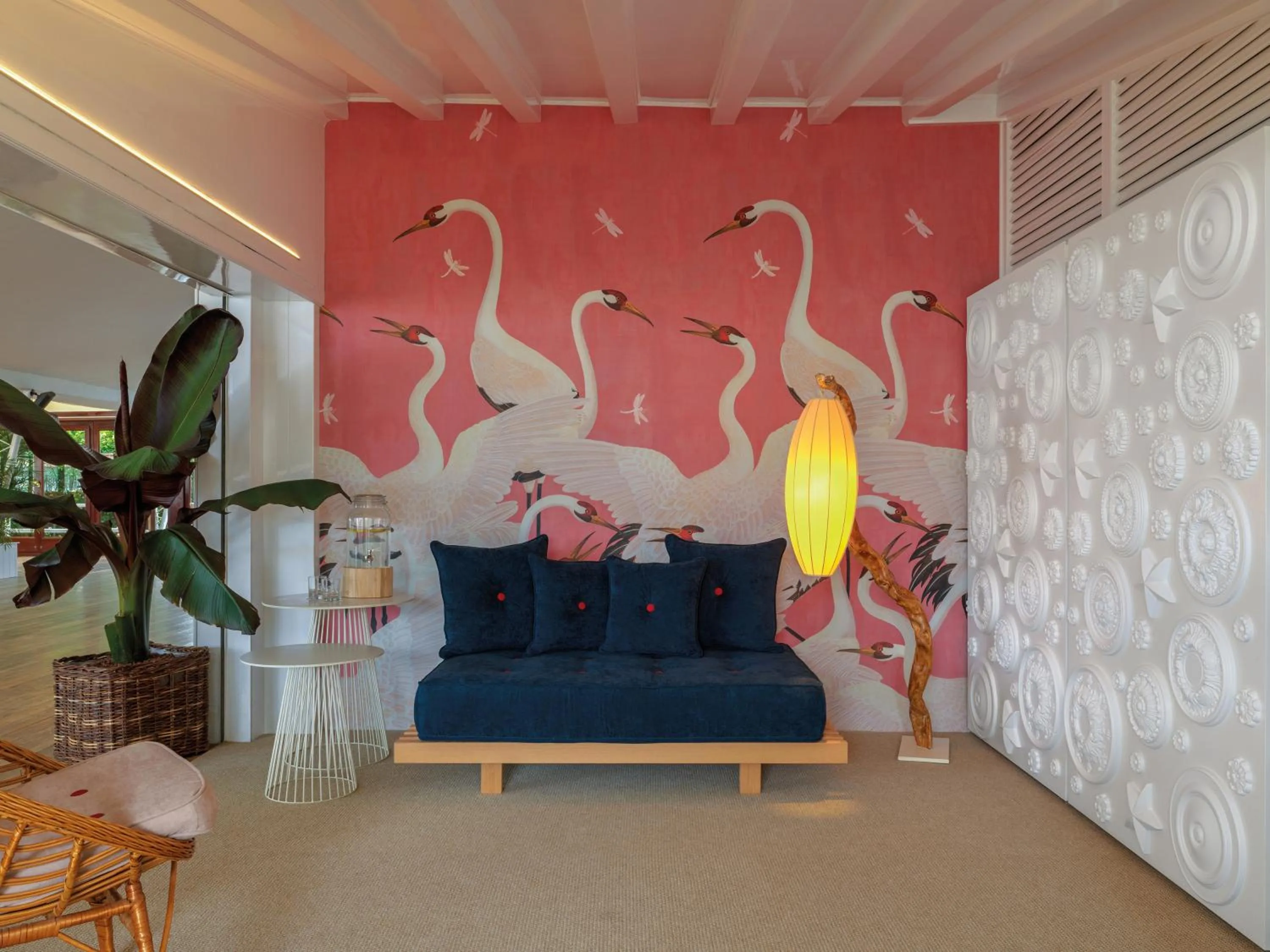 Restaurant/places to eat in Augustus Hotel & Resort