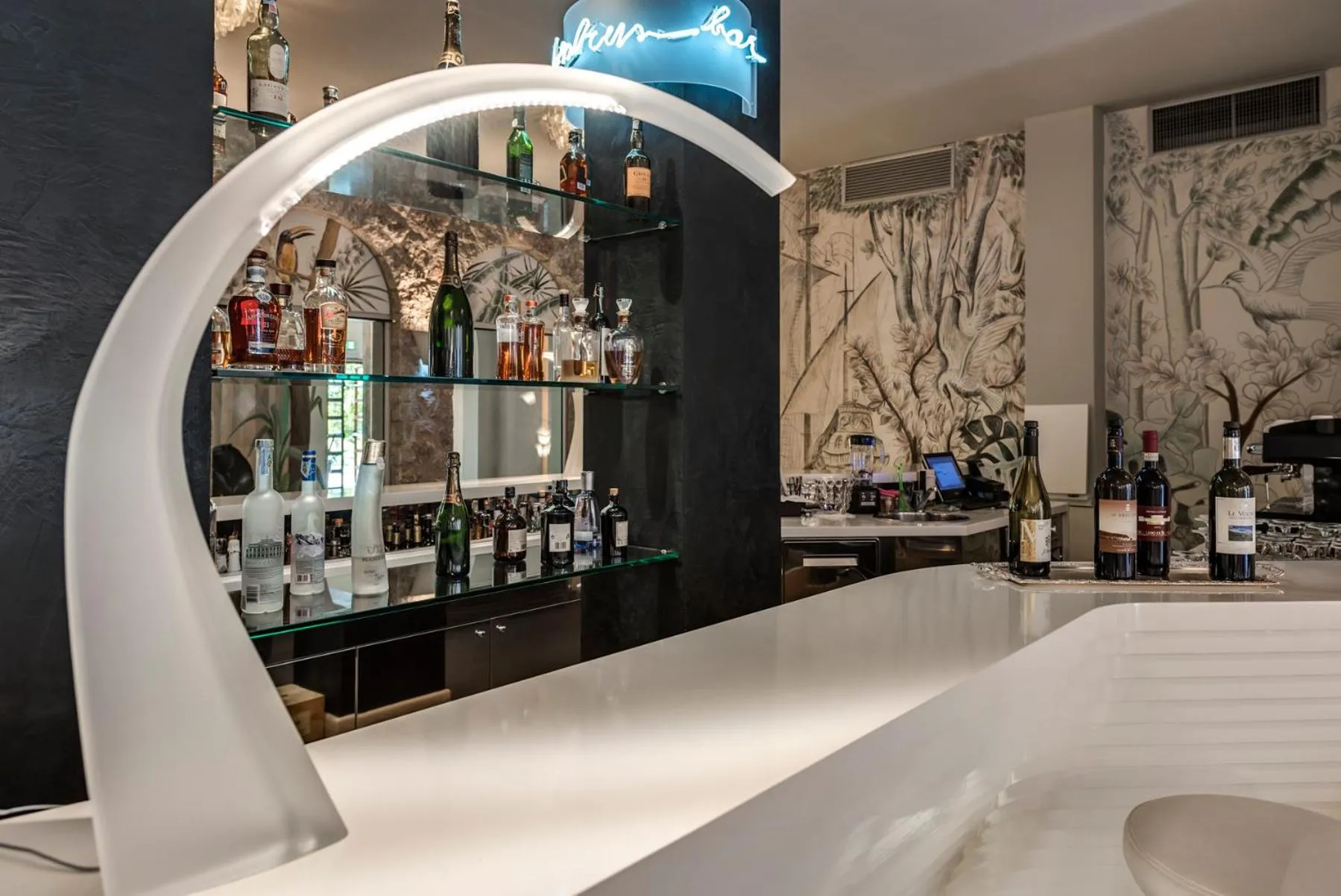 Drinks in Augustus Hotel & Resort