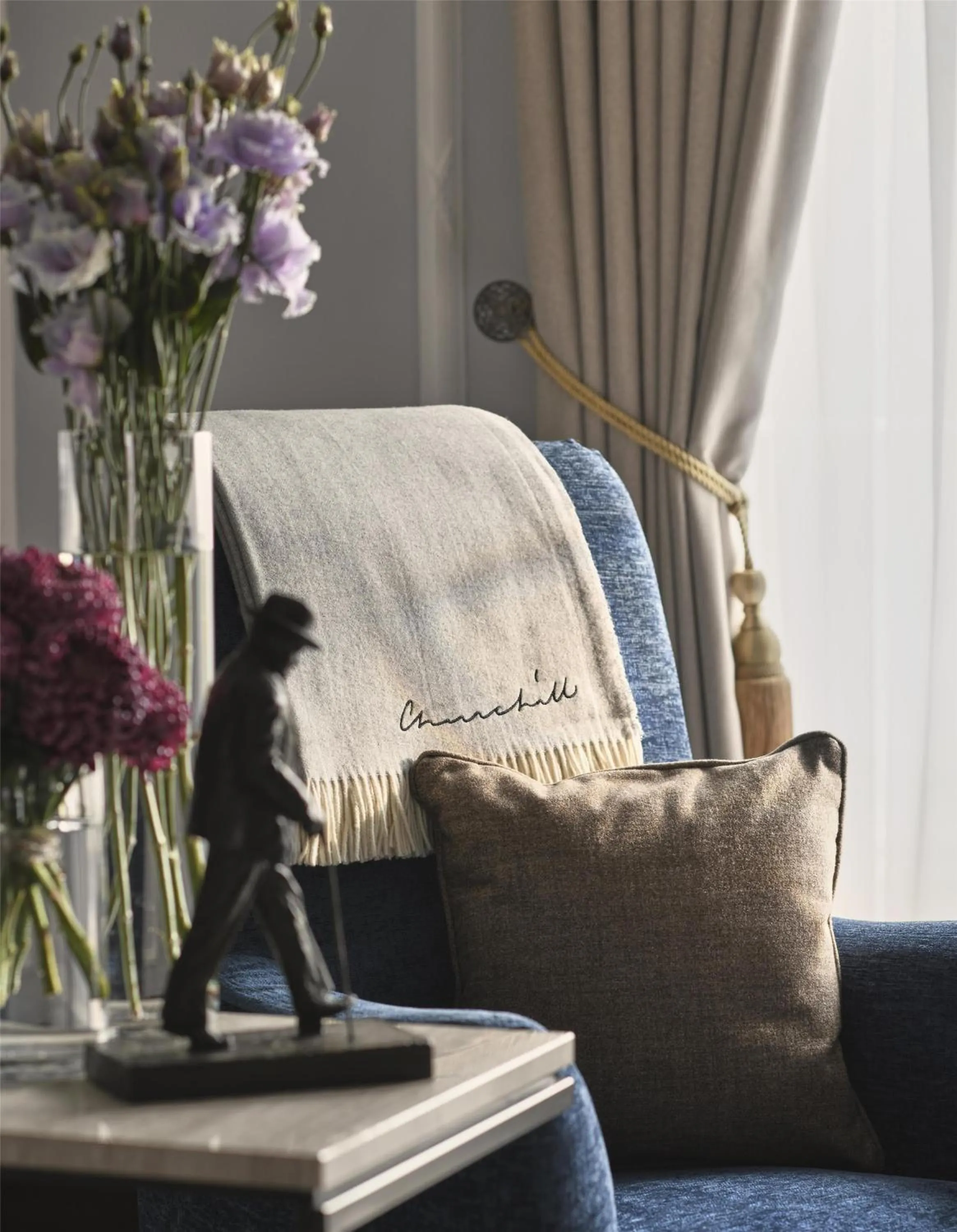 Photo of the whole room in Hyatt Regency London - The Churchill