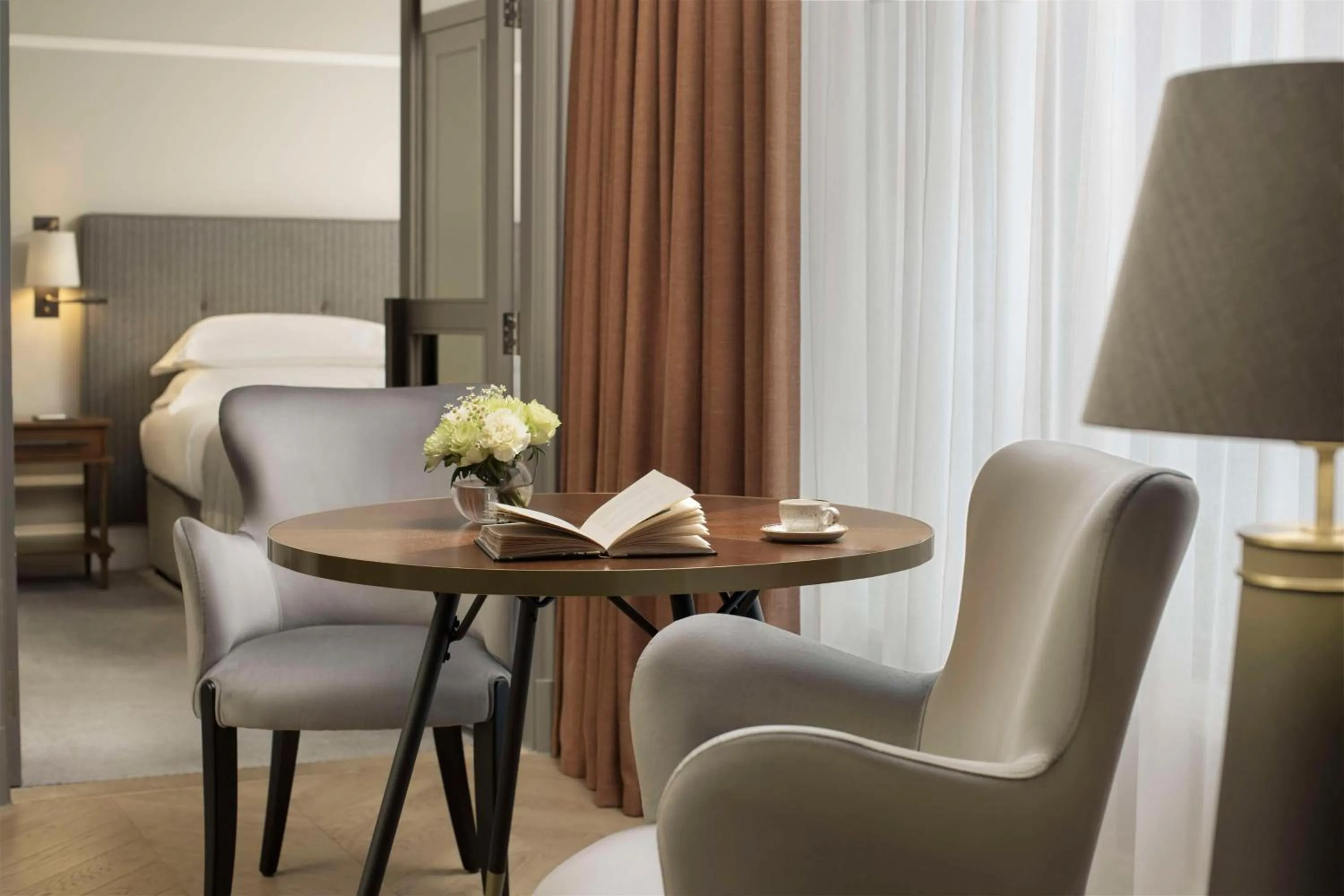 Photo of the whole room in Hyatt Regency London - The Churchill