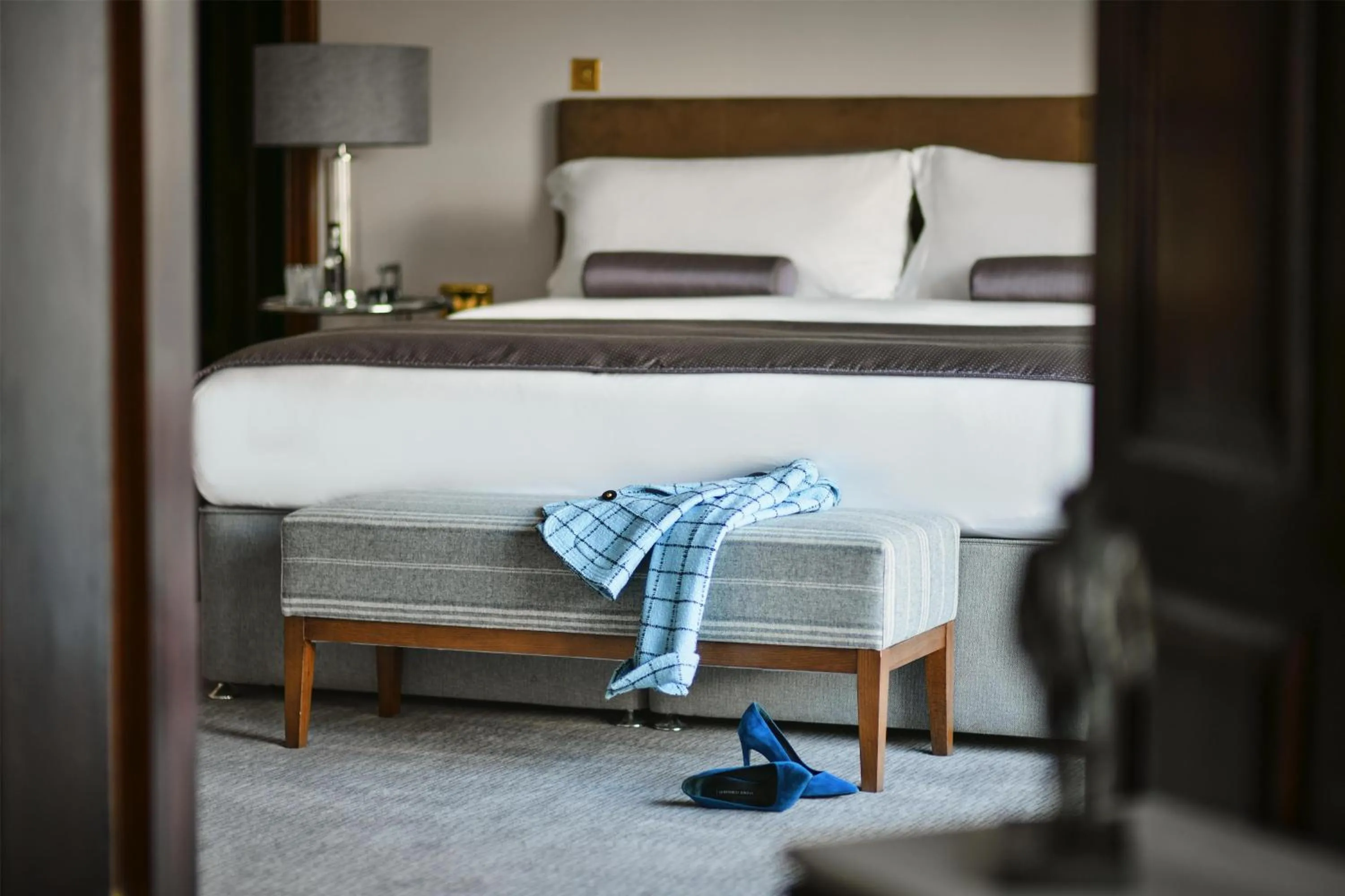 Photo of the whole room, Bed in Hyatt Regency London - The Churchill