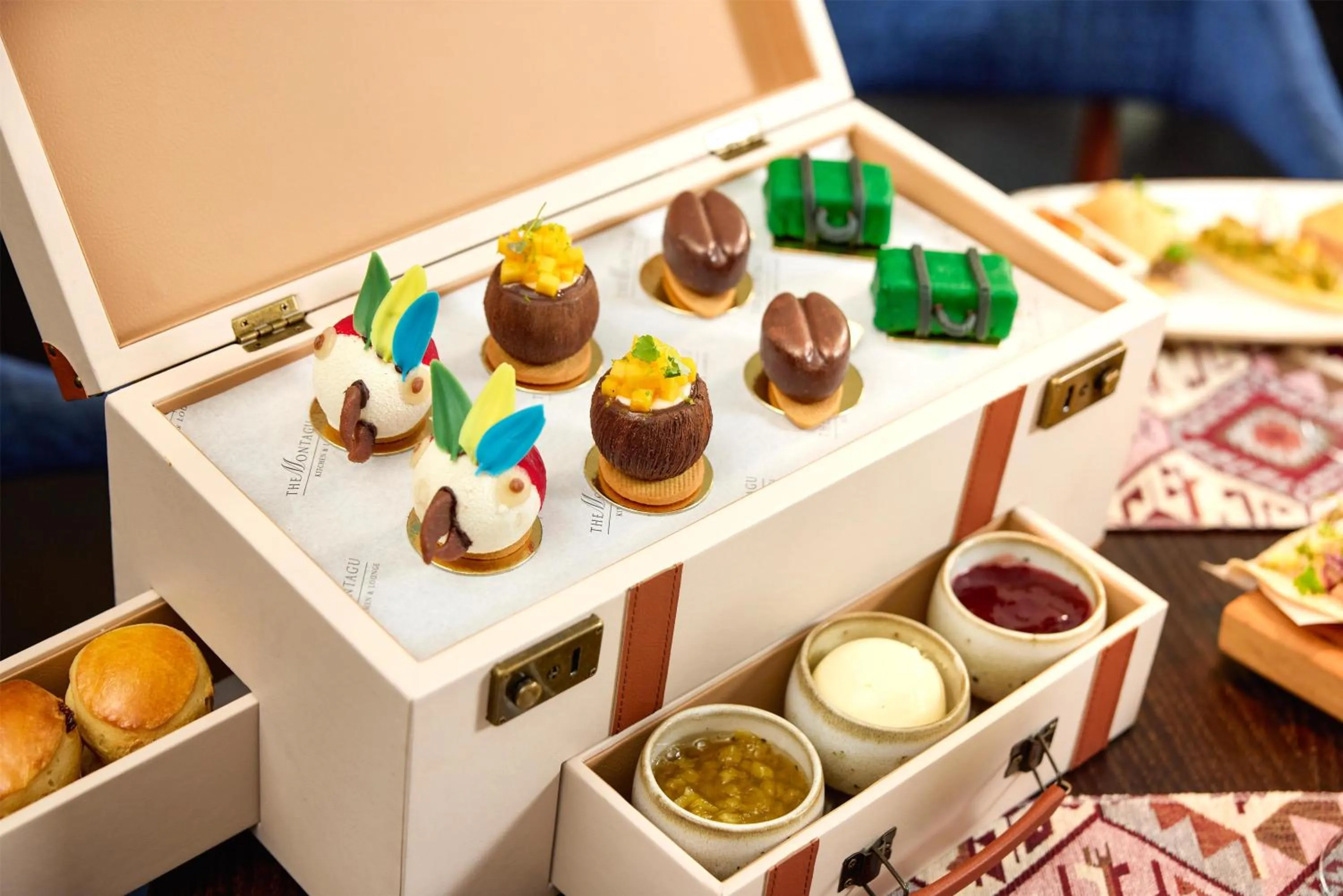 Restaurant/places to eat in Hyatt Regency London - The Churchill