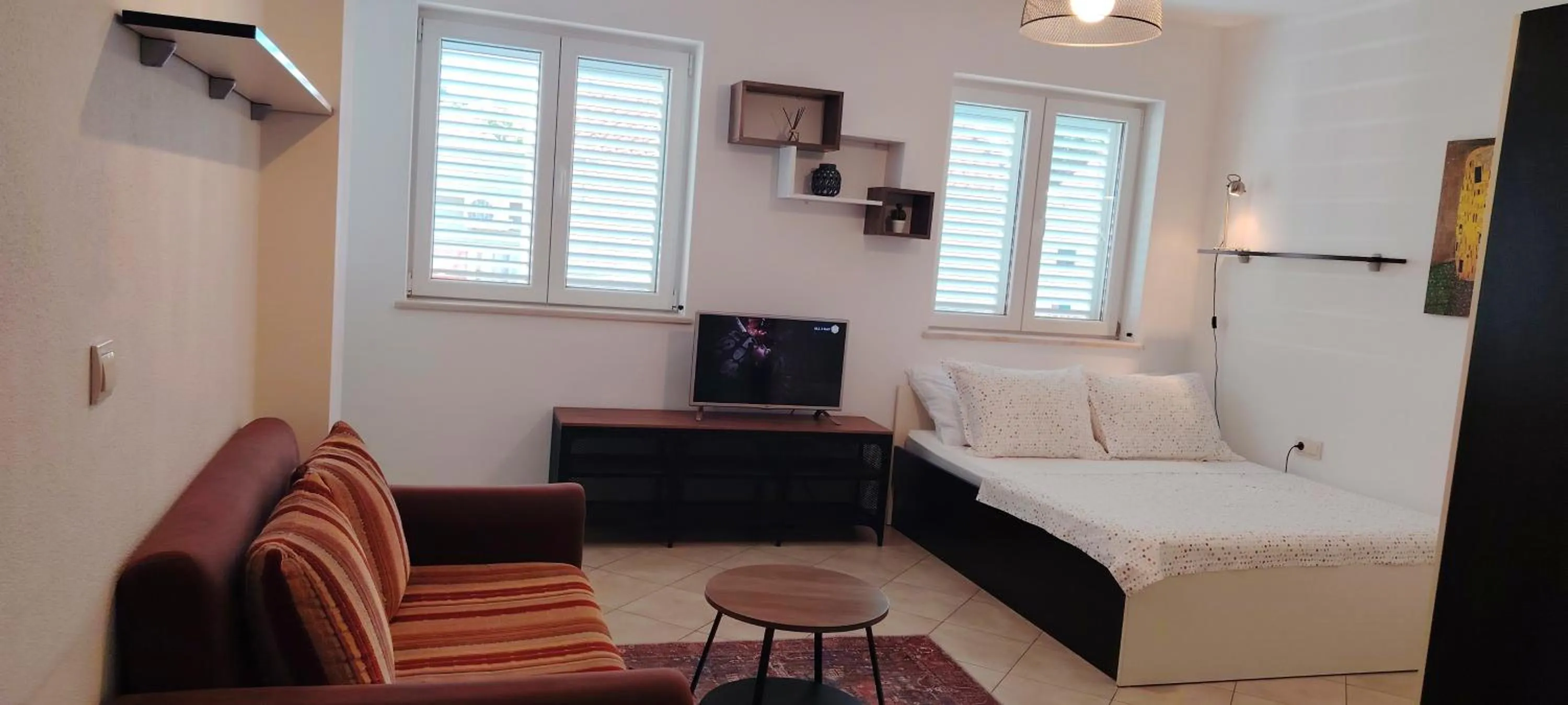 Bed in Dubrovnik Summer Apartments