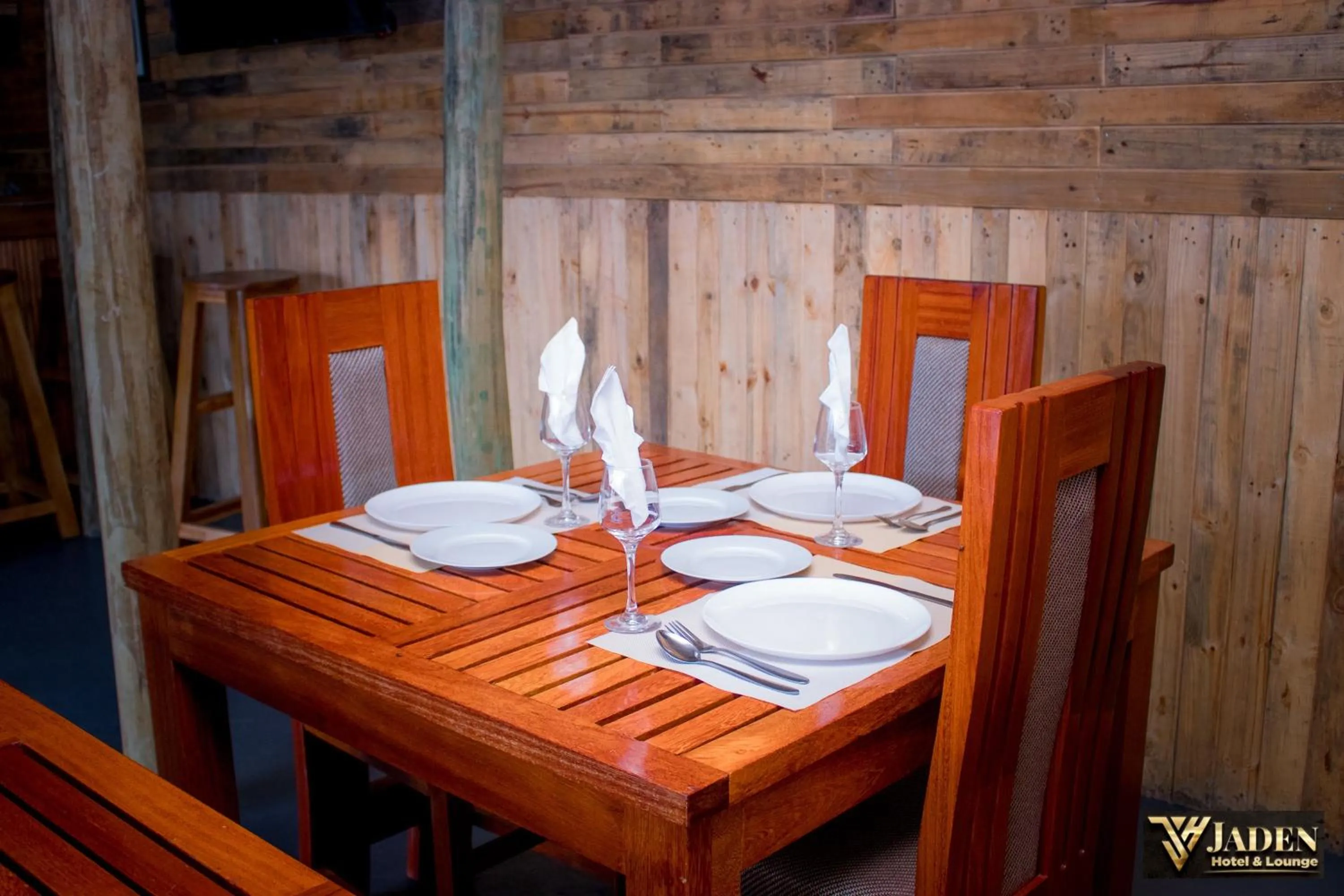 Restaurant/places to eat in Jaden Hotel & Lounge - Arusha