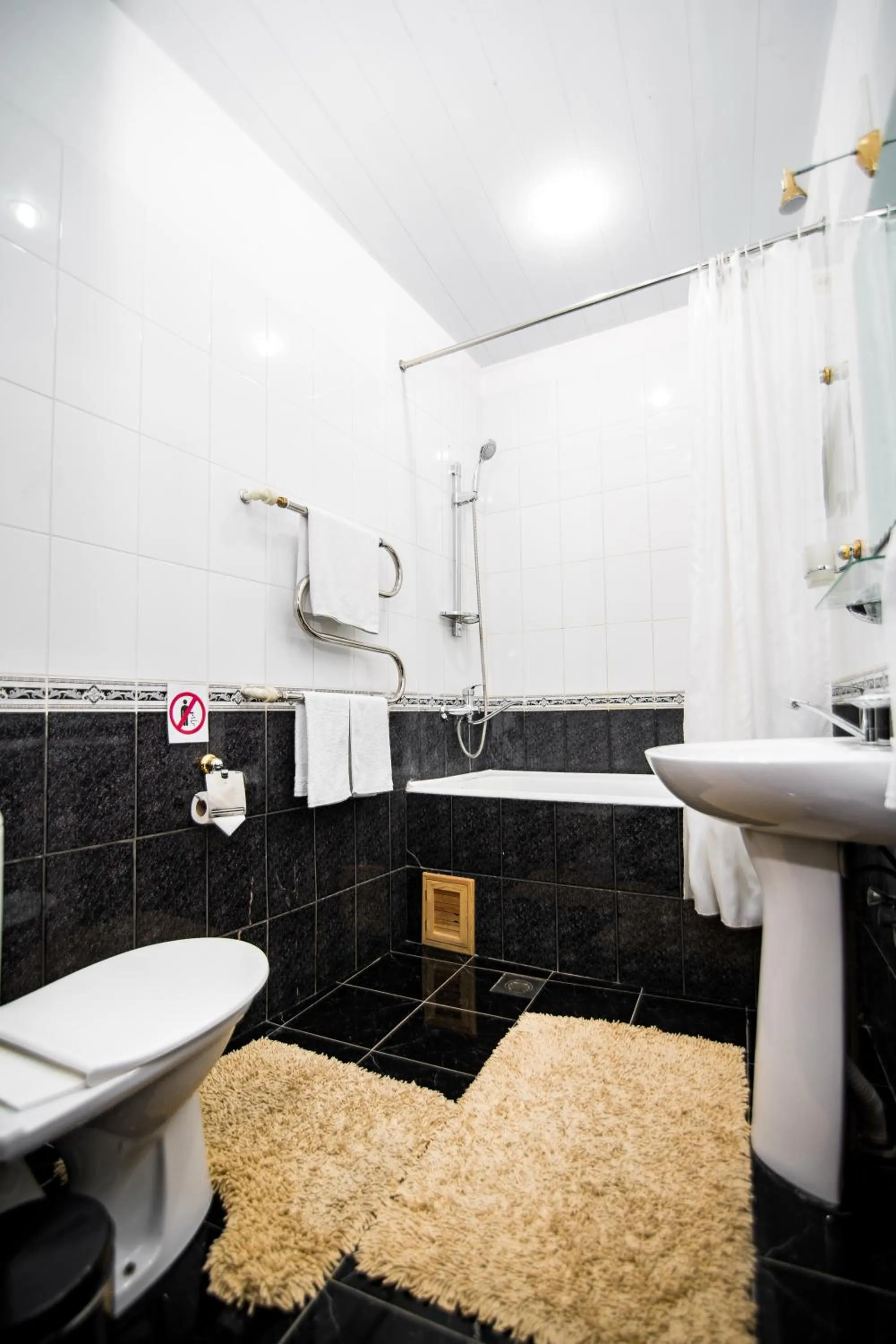 Bathroom in Boutique Hotel Minzifa