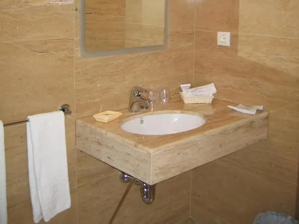 Bathroom in Hotel SG