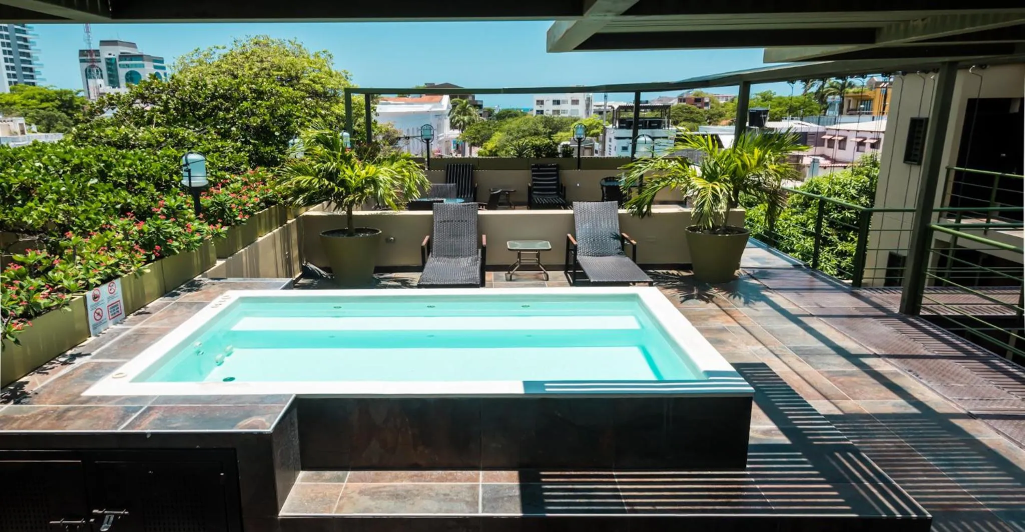 Pool view in Oasis Fresh Hotel