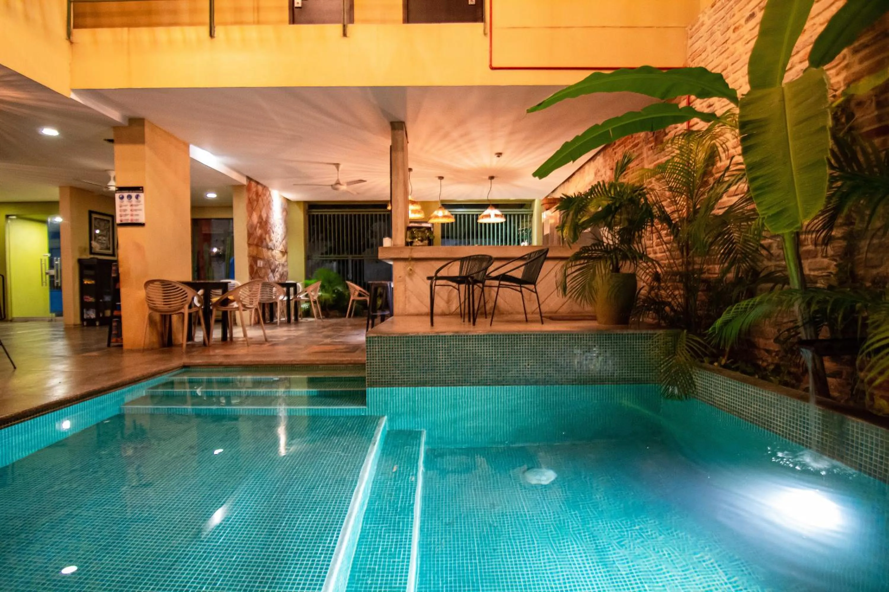 Swimming pool in Oasis Fresh Hotel