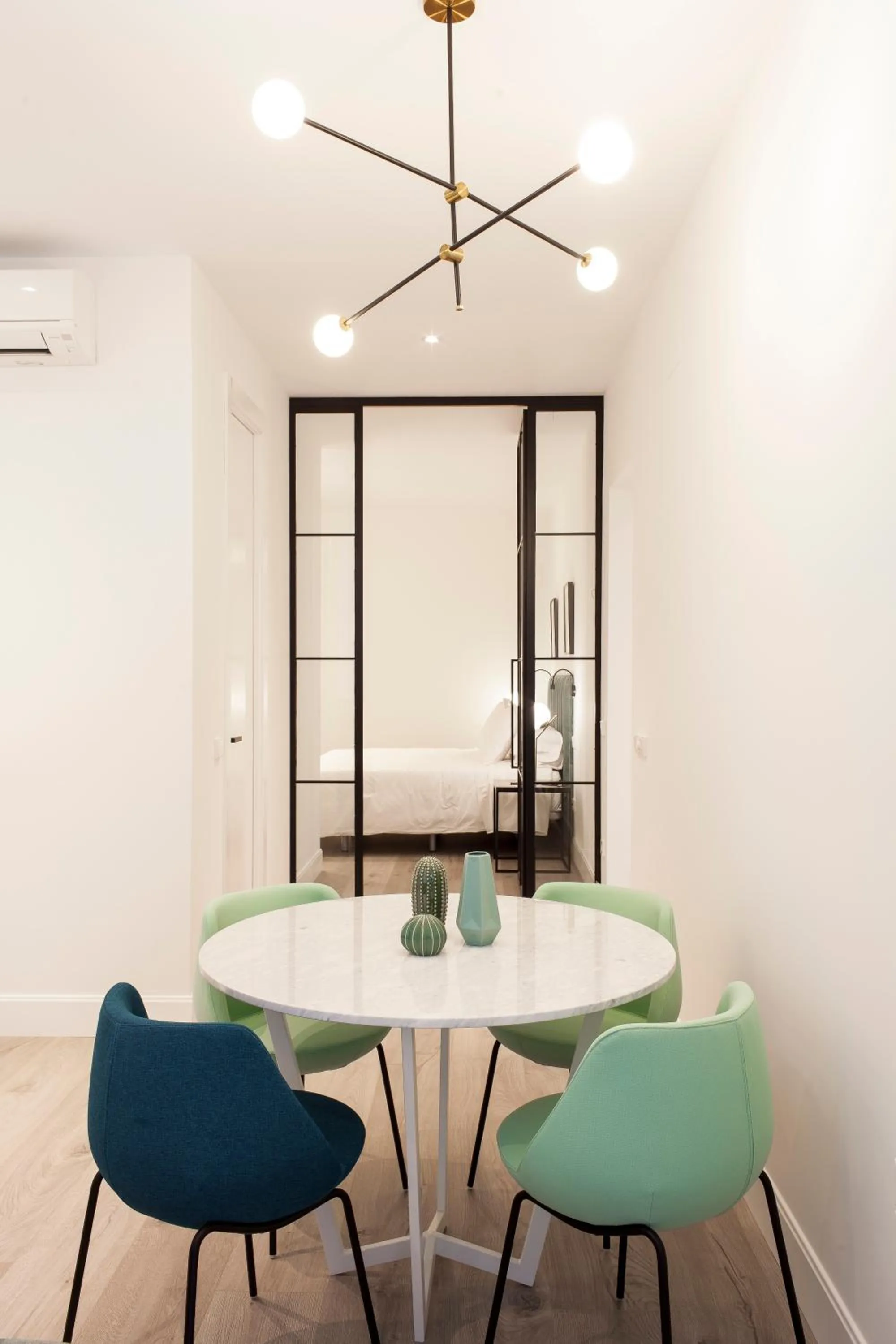 Dining area in Mante House - Malasaña Design